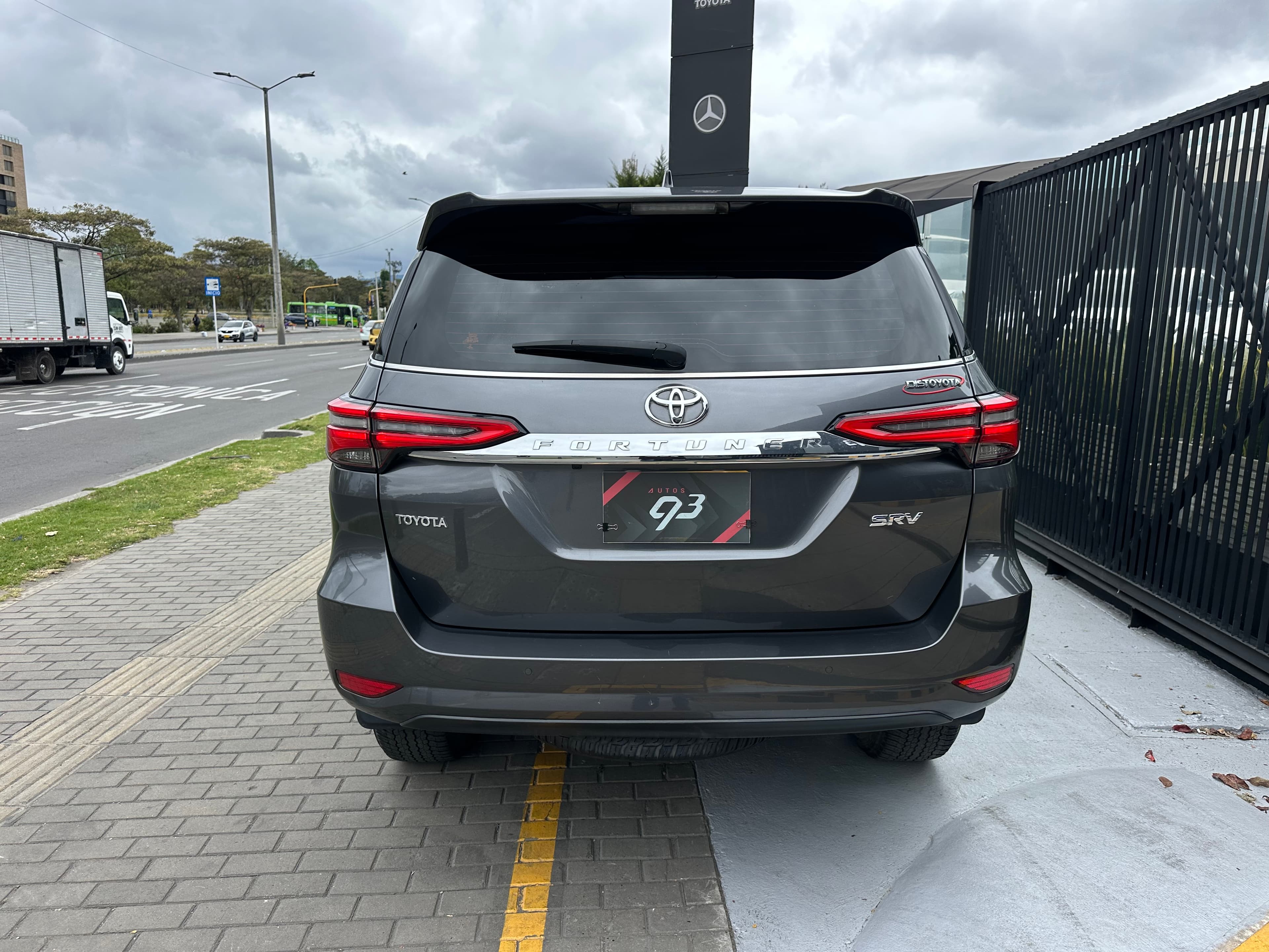 Toyota Fortuner SRV Modelo 2021 5