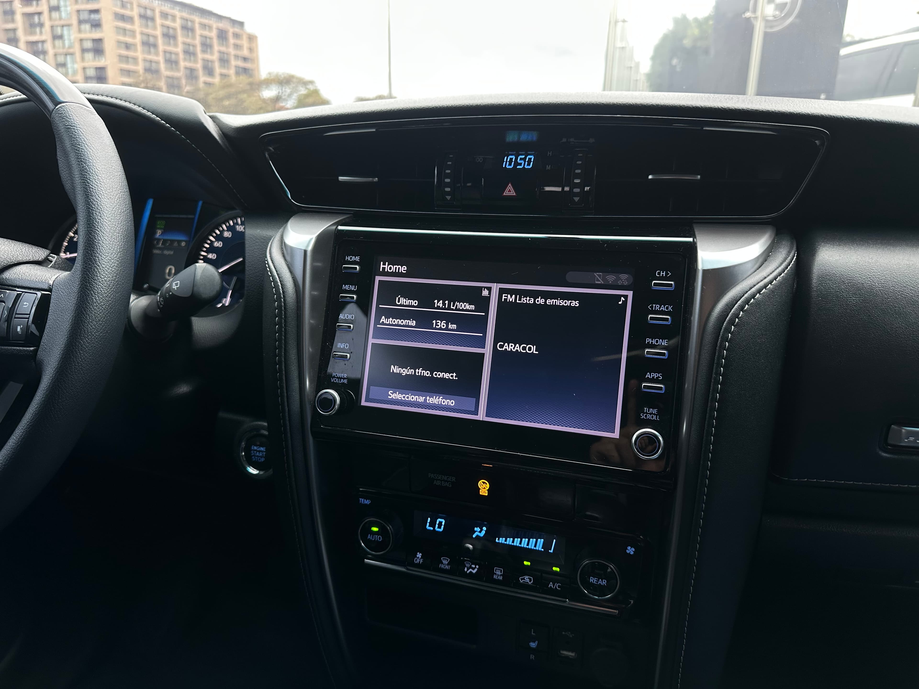 Toyota Fortuner SRV Modelo 2021 20