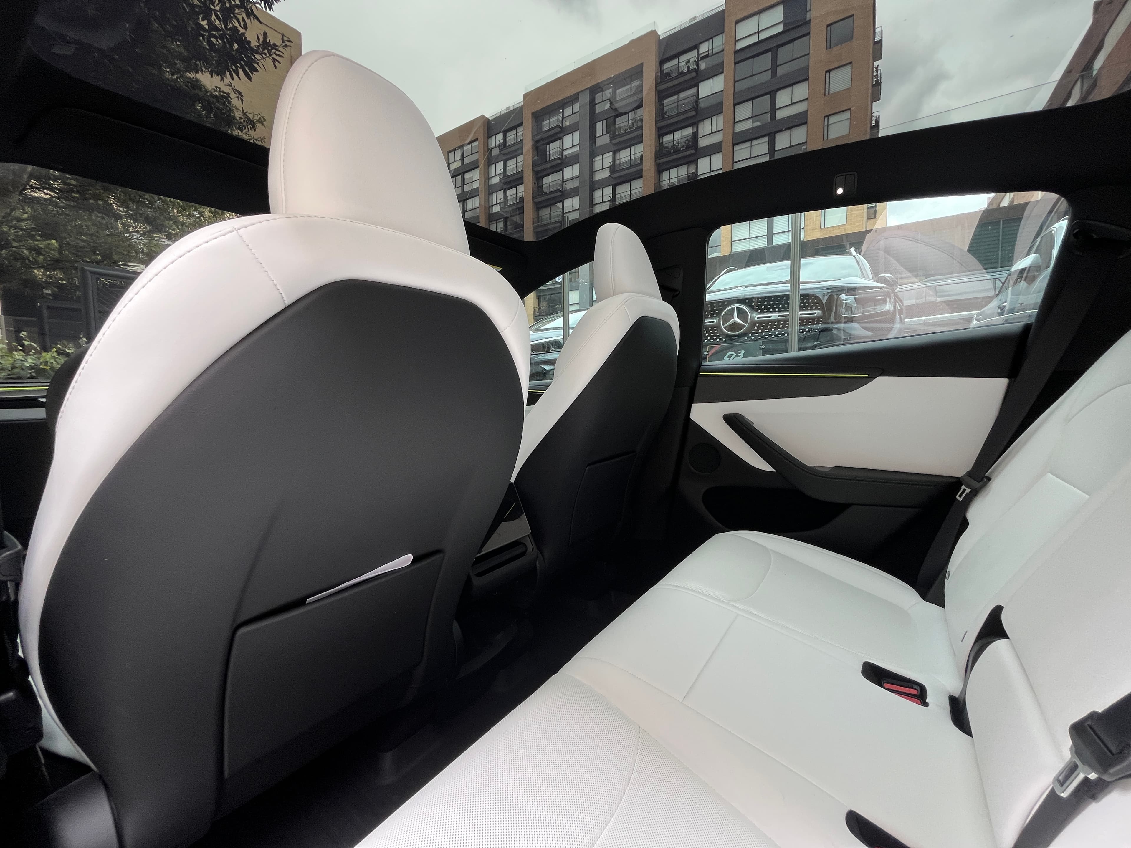 Tesla Model Y Modelo 2026 16