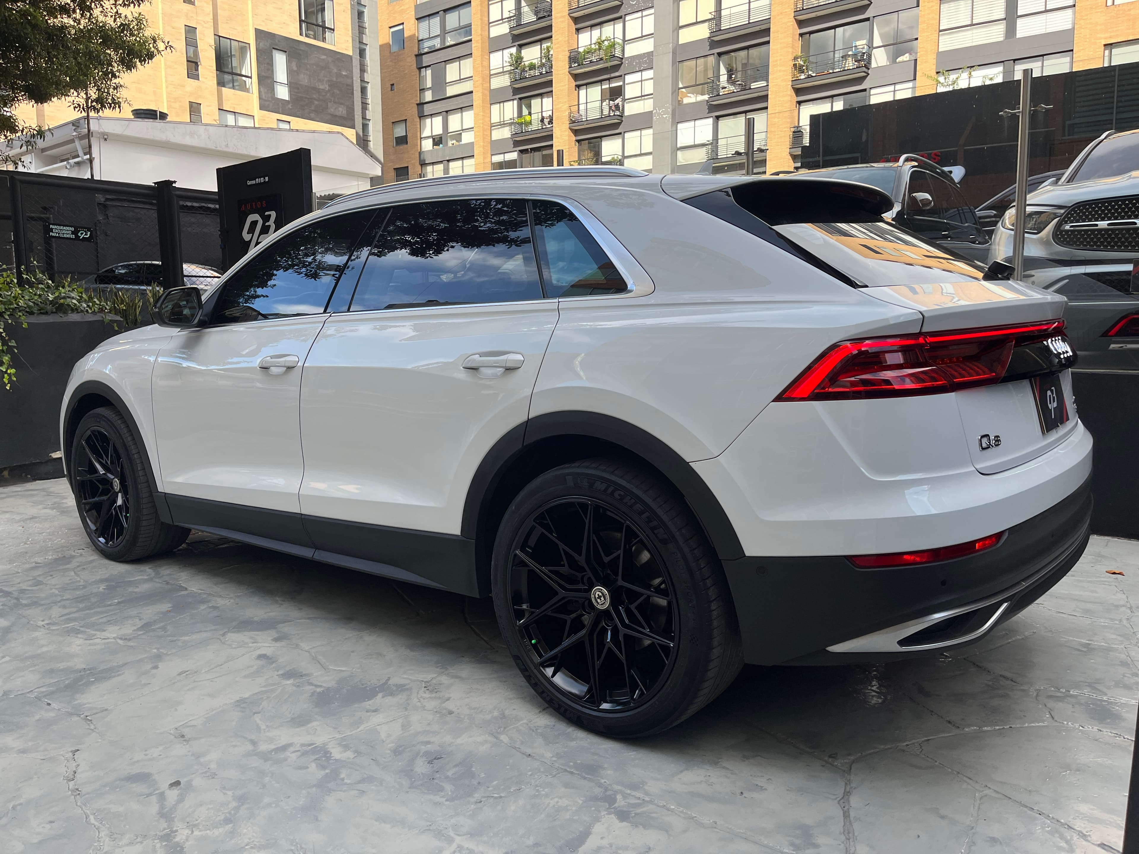 Audi Q8 BLINDADA Modelo 2019 6