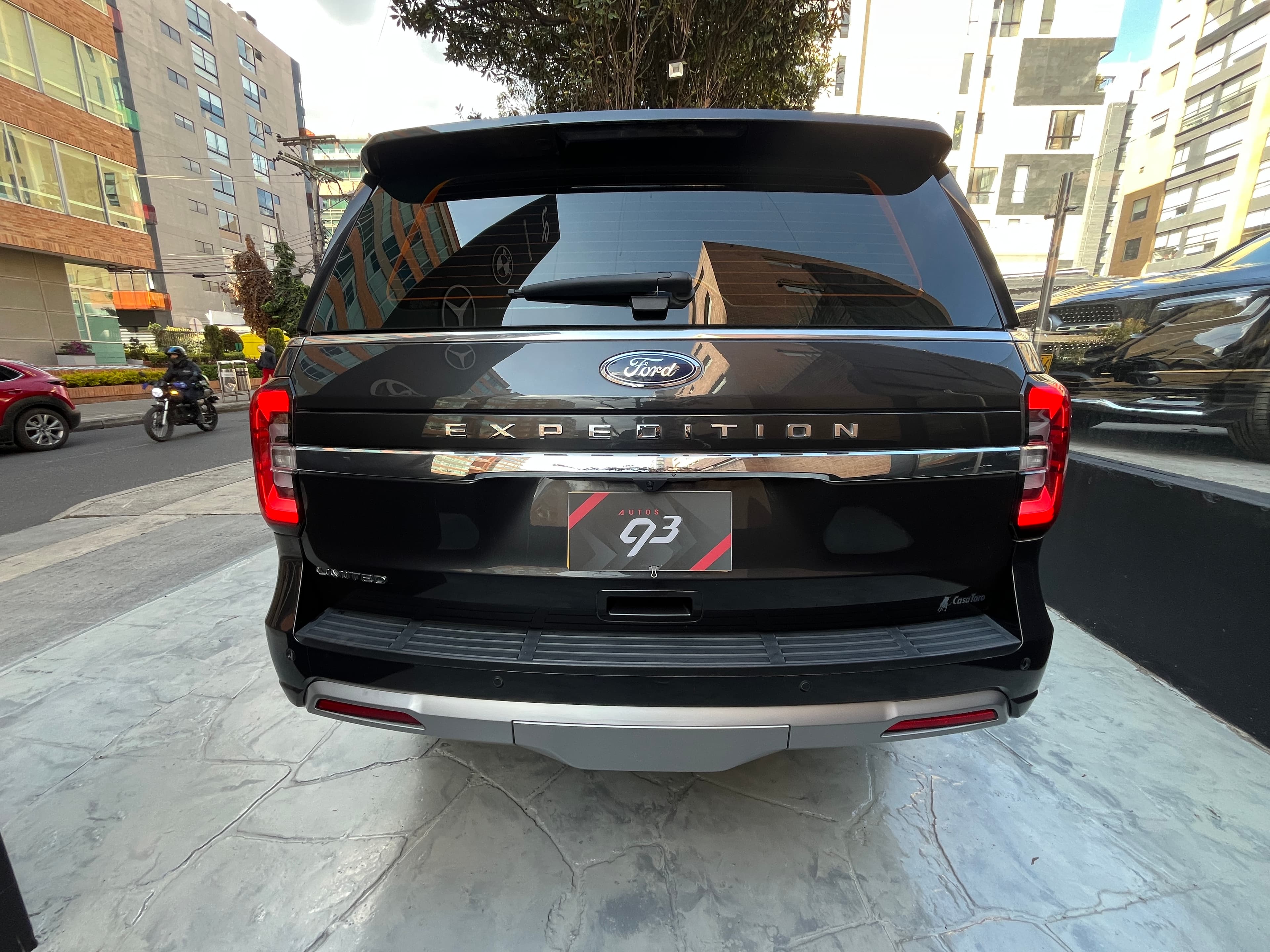 Ford Expedition LIMITED Modelo 2022 5