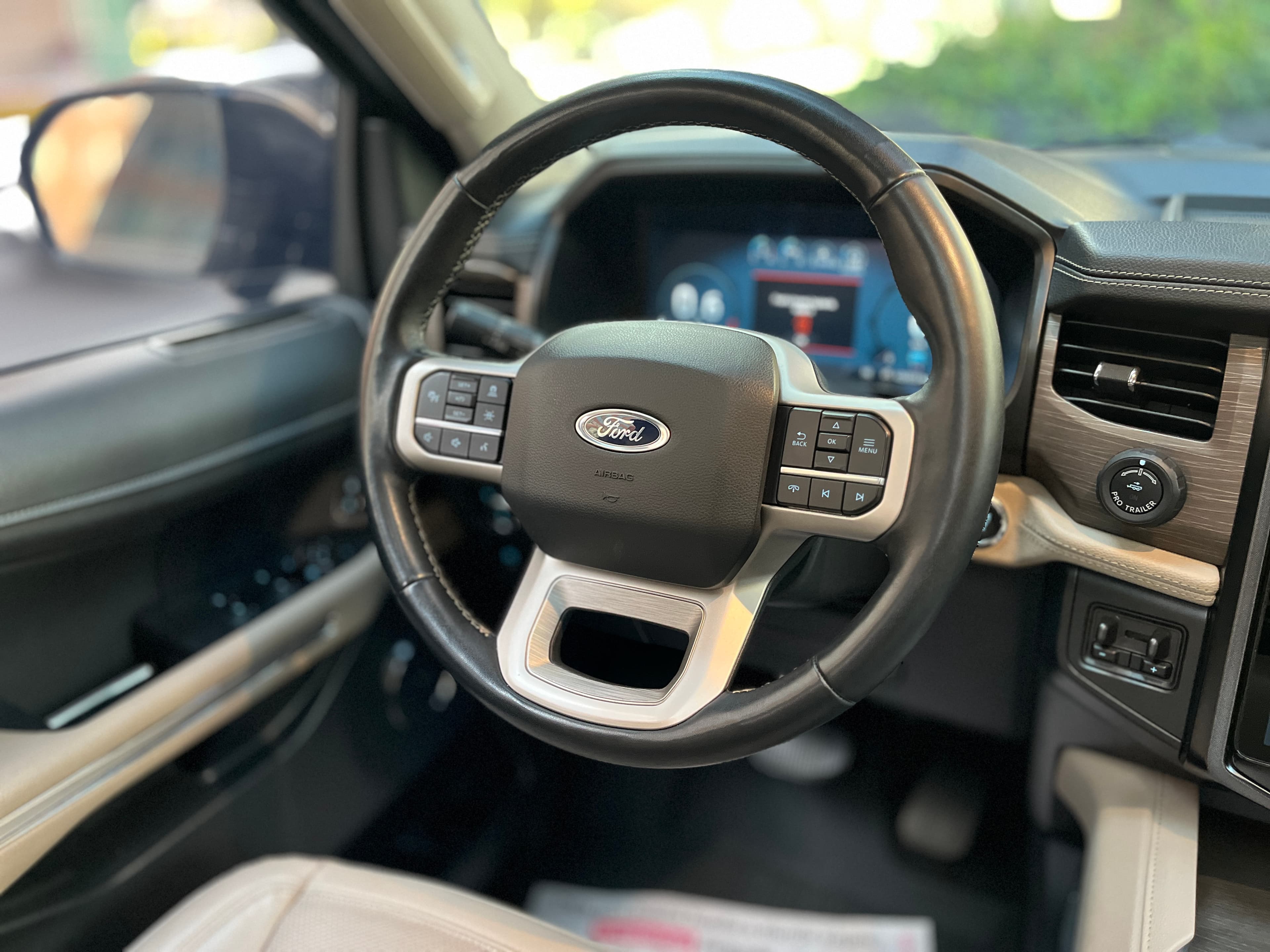 Ford Expedition LIMITED Modelo 2022 14