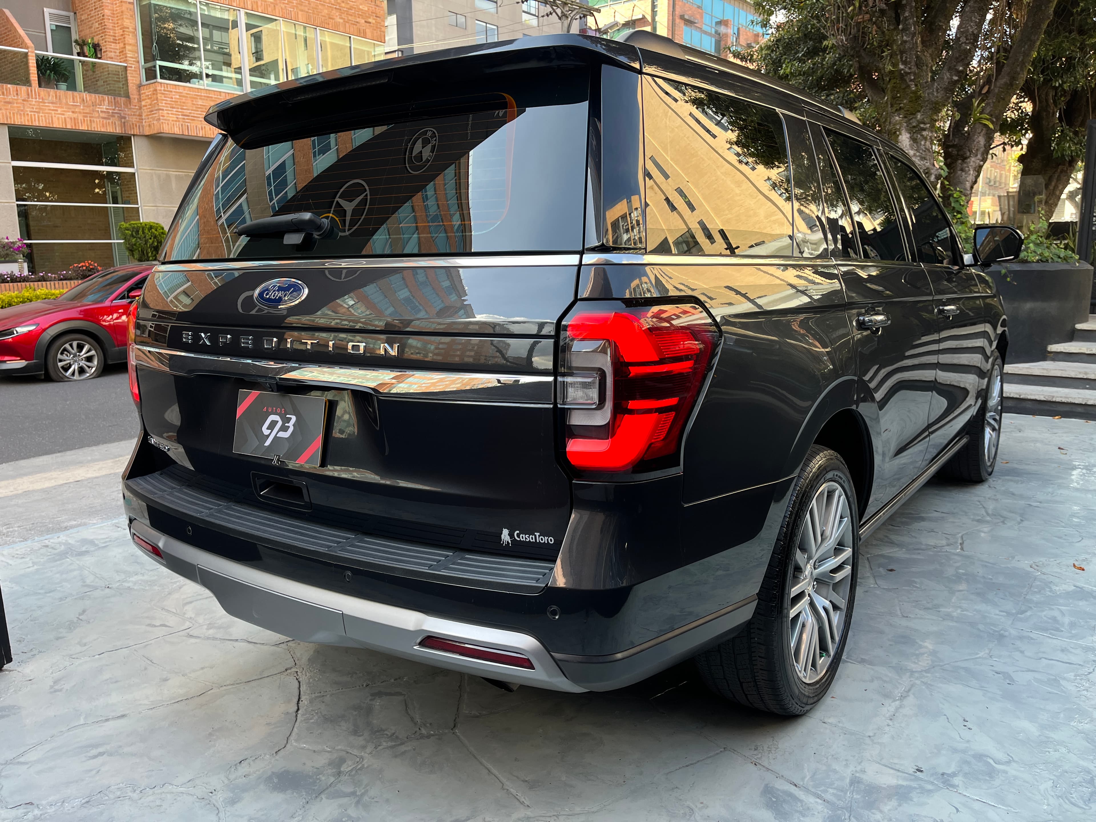 Ford Expedition LIMITED Modelo 2022 4