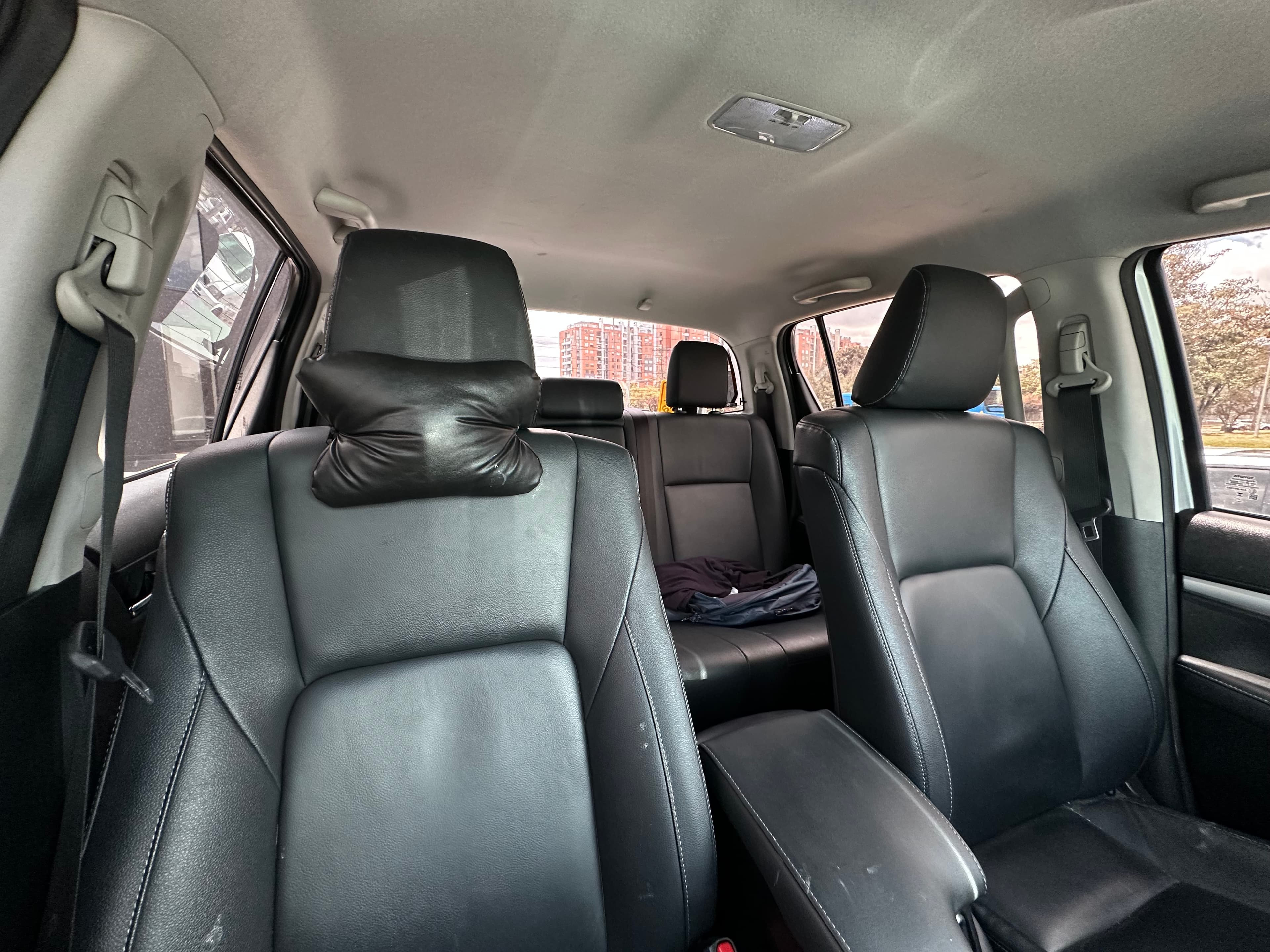 Toyota Hilux SRX Modelo 2024 23