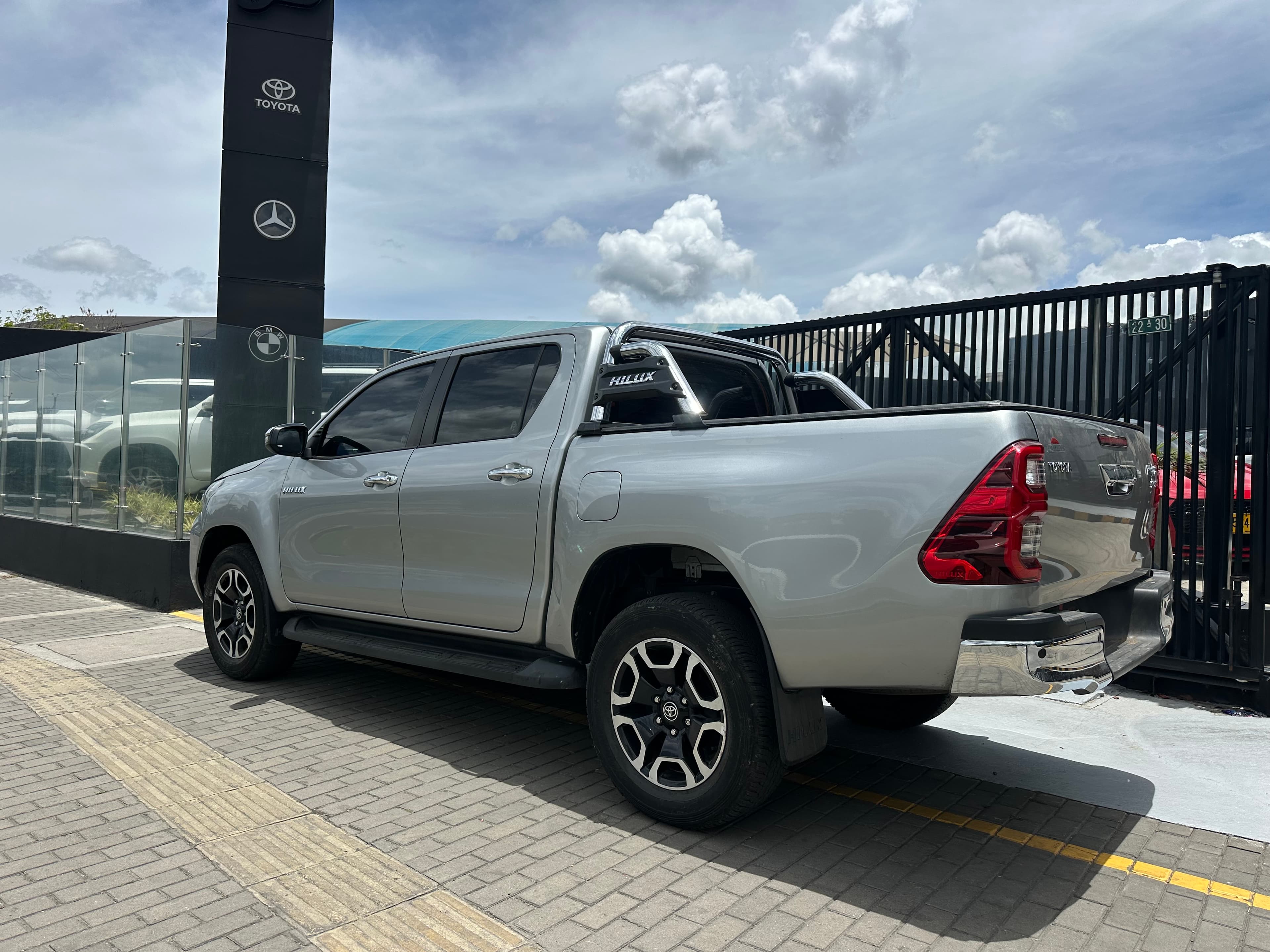 Toyota Hilux SRX Modelo 2024 6