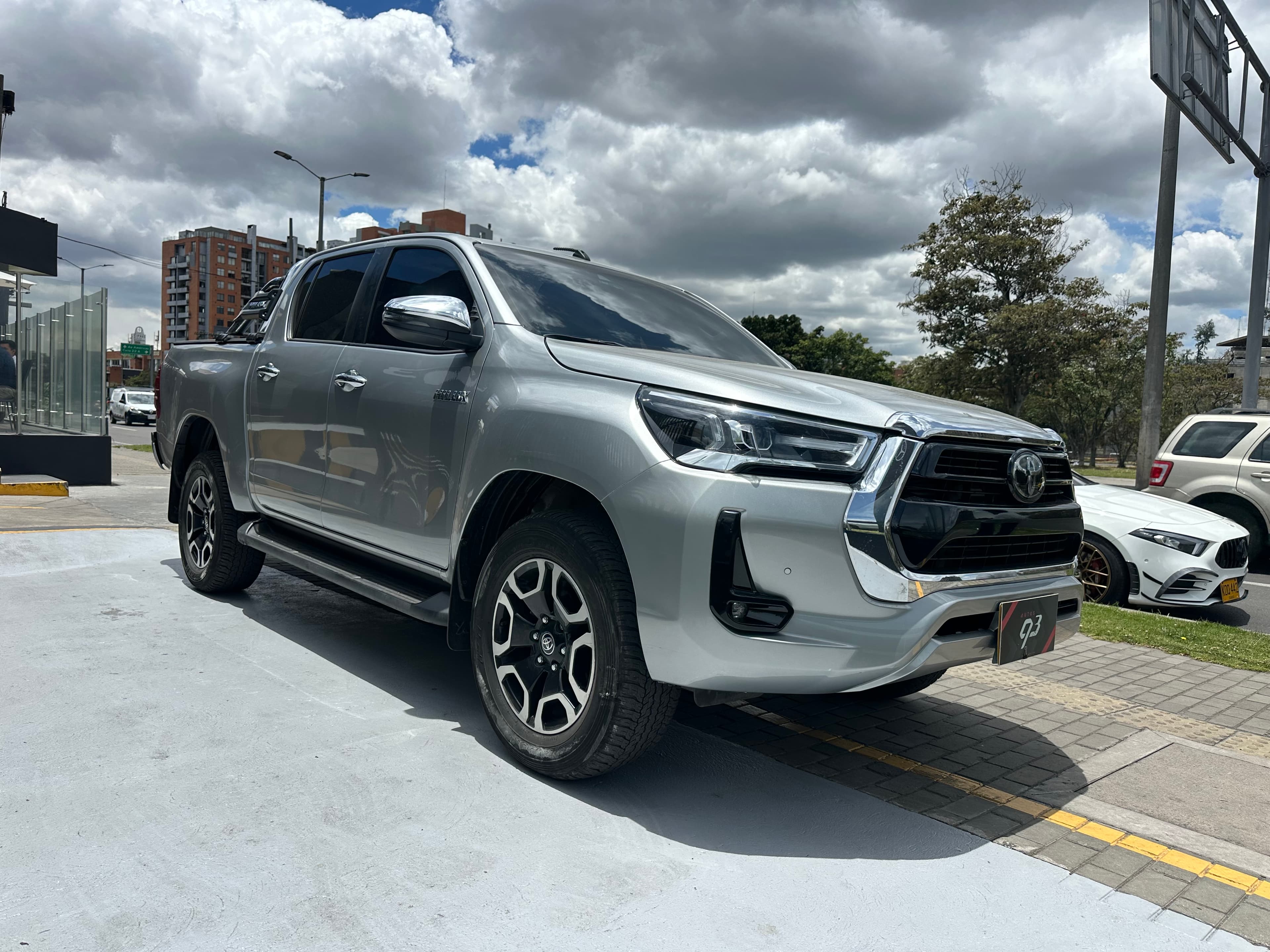Toyota Hilux SRX Modelo 2024 3