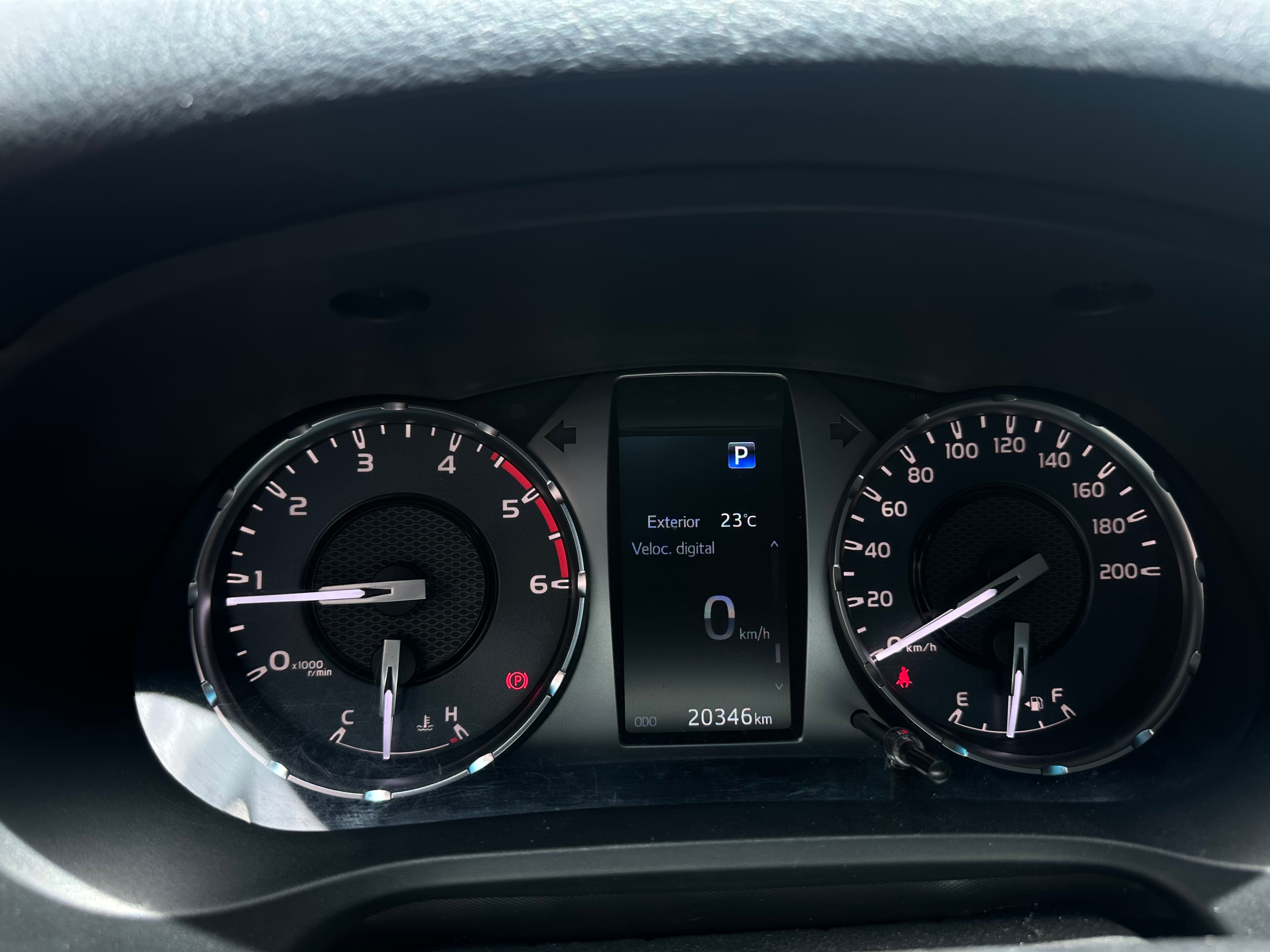 Toyota Hilux SRX Modelo 2024 20