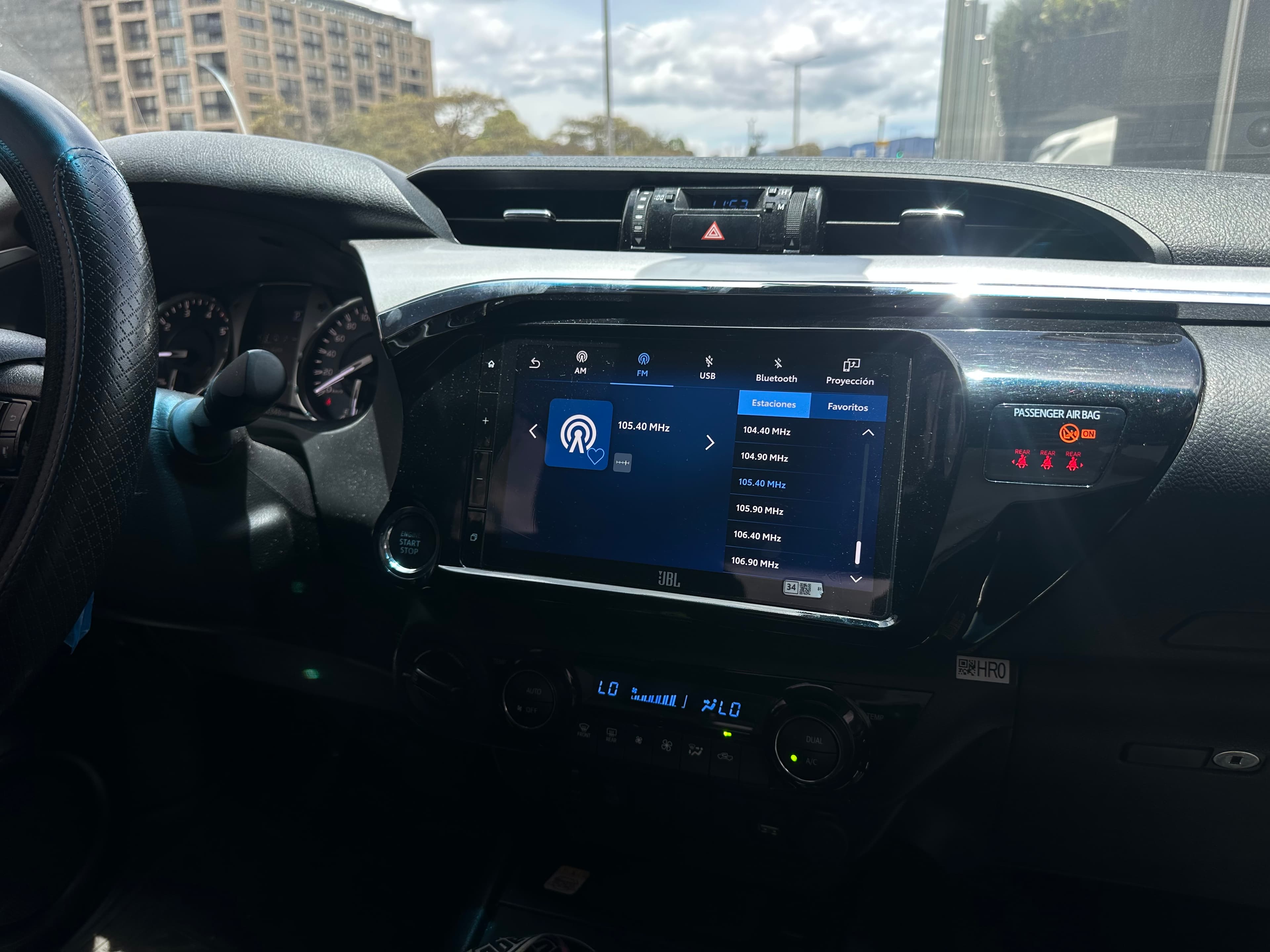 Toyota Hilux SRX Modelo 2024 22