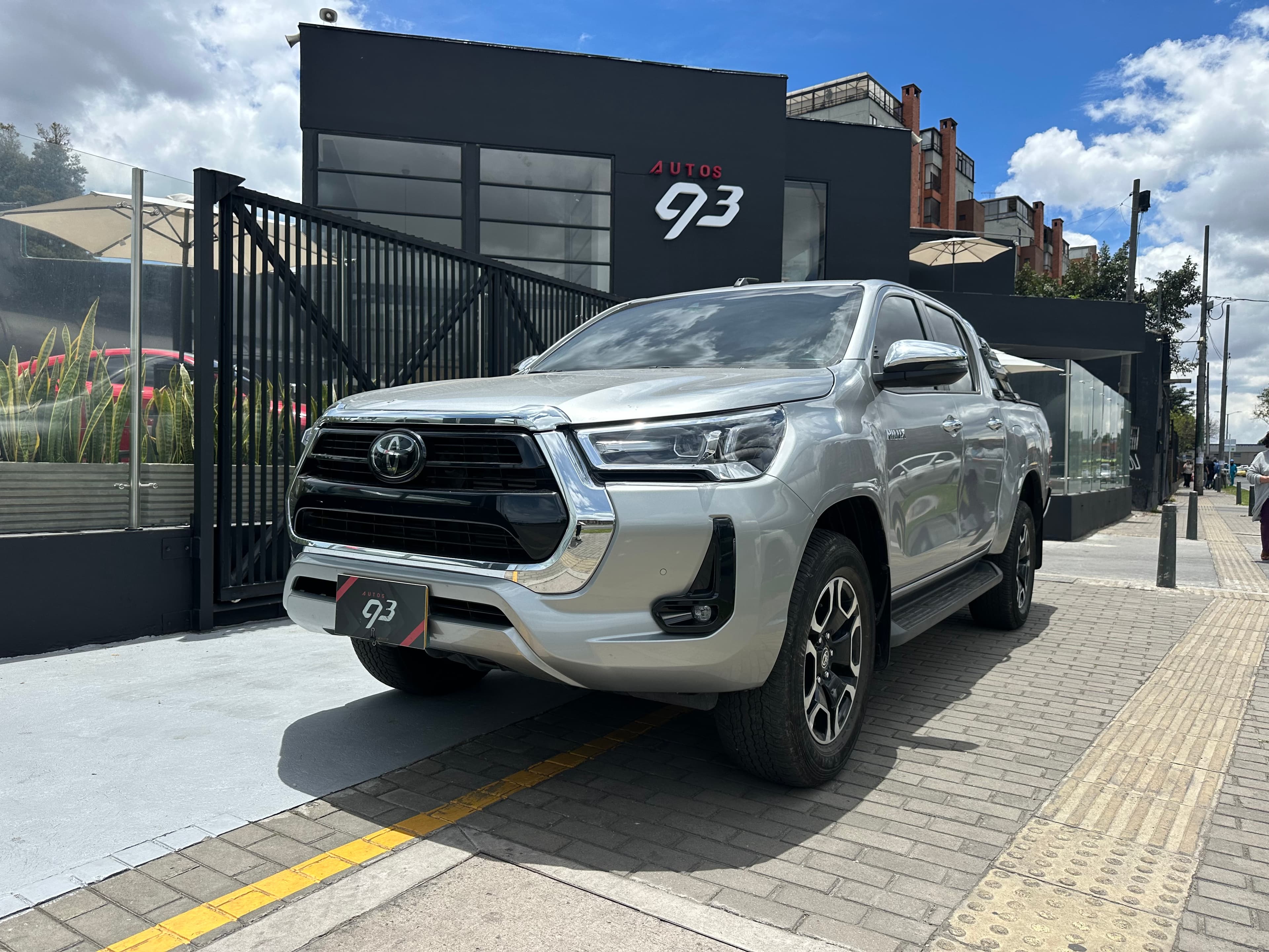 Toyota Hilux SRX Modelo 2024 1