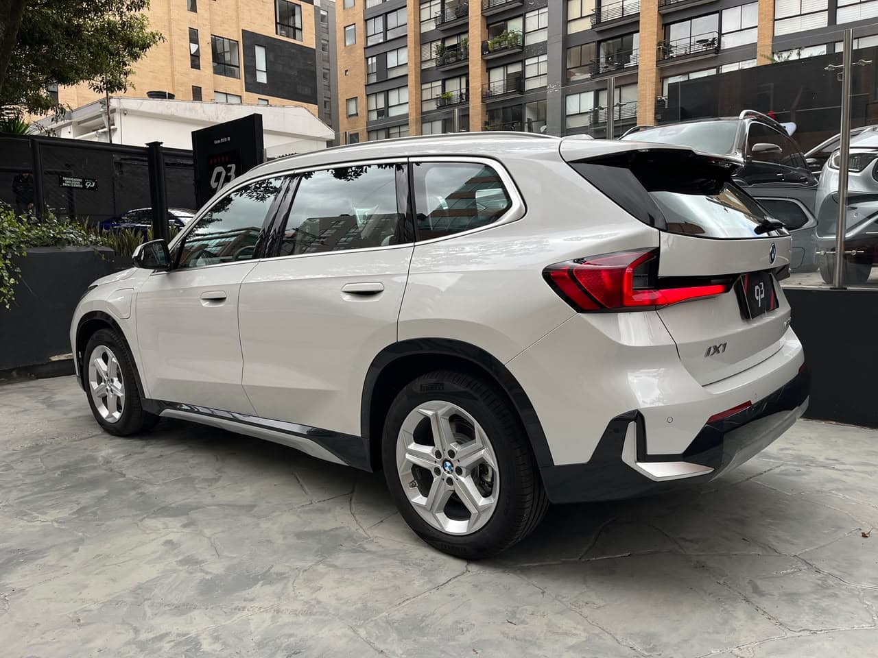 BMW IX1 Modelo 2026 6