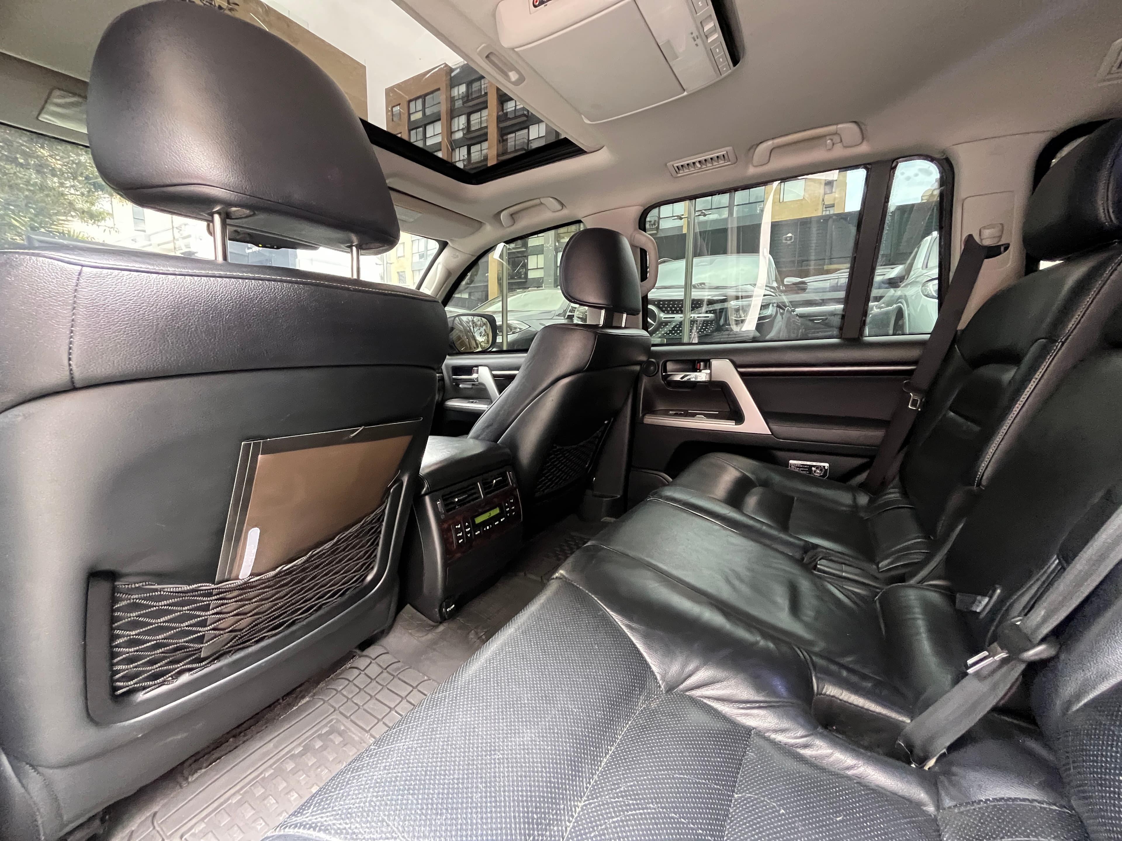 Toyota Land Cruiser 200 BLINDADA Modelo 2013 16