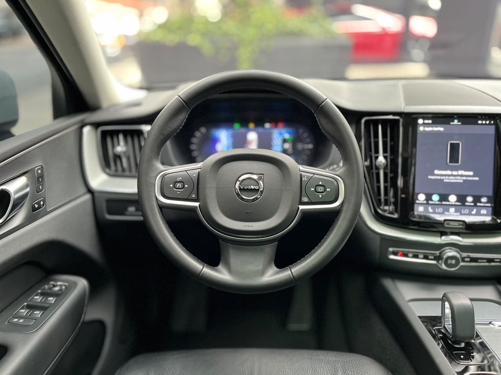 Volvo XC60 T8 Modelo 2025 15