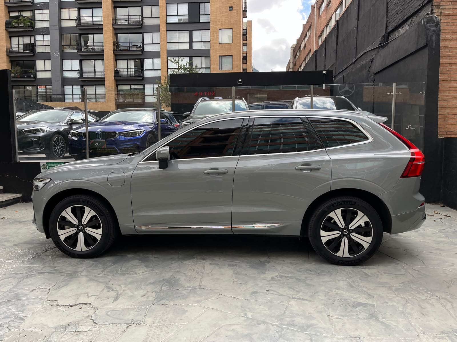 Volvo XC60 T8 Modelo 2025 7