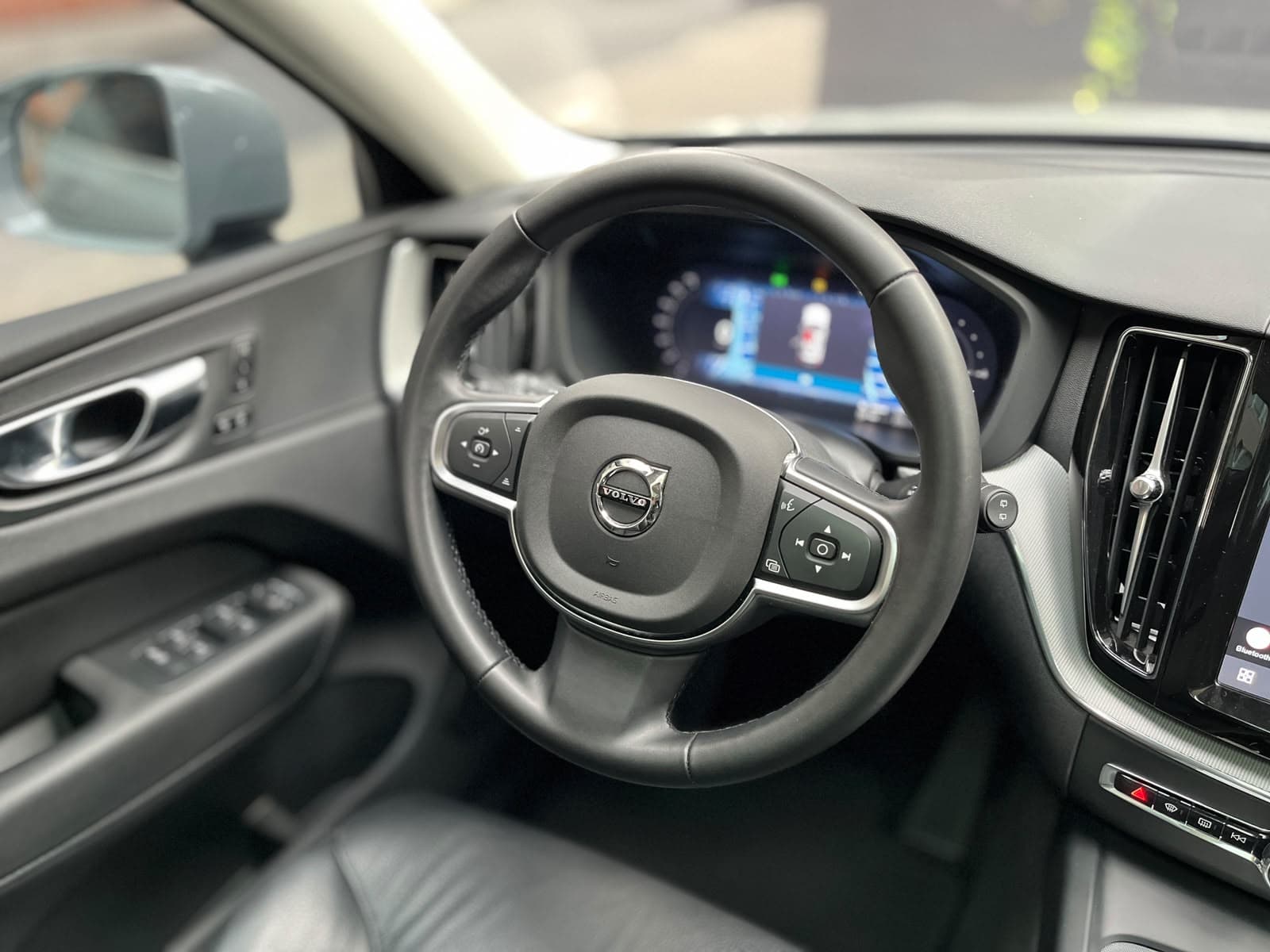 Volvo XC60 T8 Modelo 2025 14