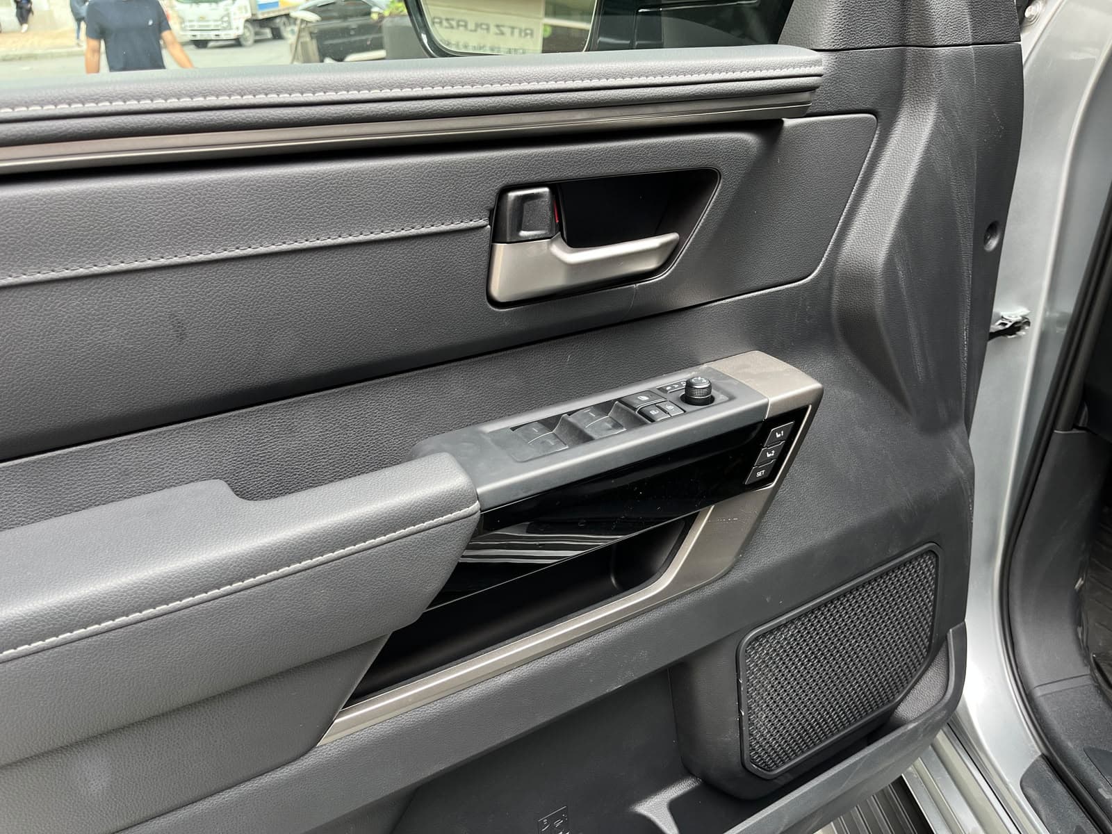 Toyota Sequoia LIMITED Modelo 2026 8