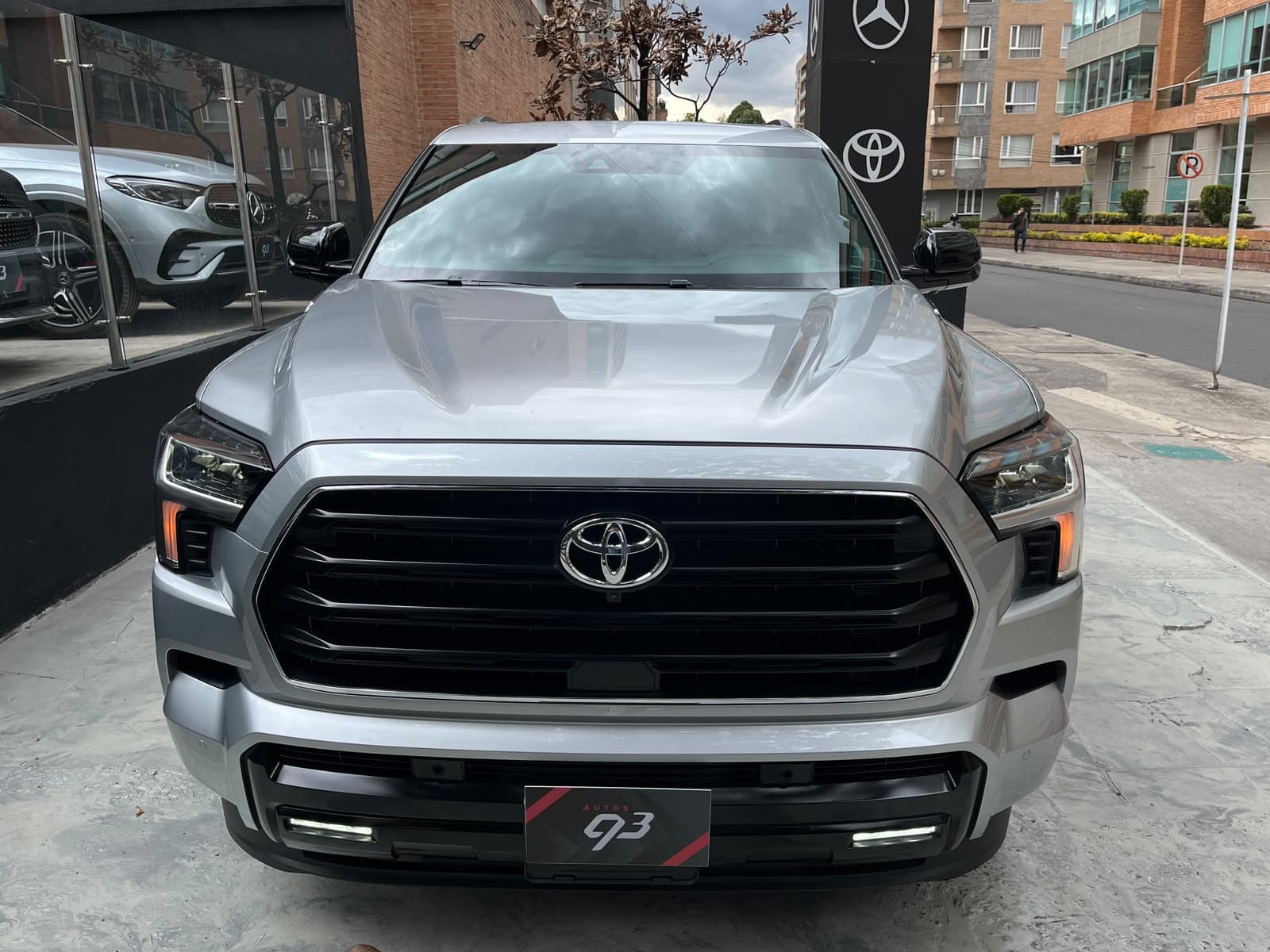 Toyota Sequoia LIMITED Modelo 2026 3