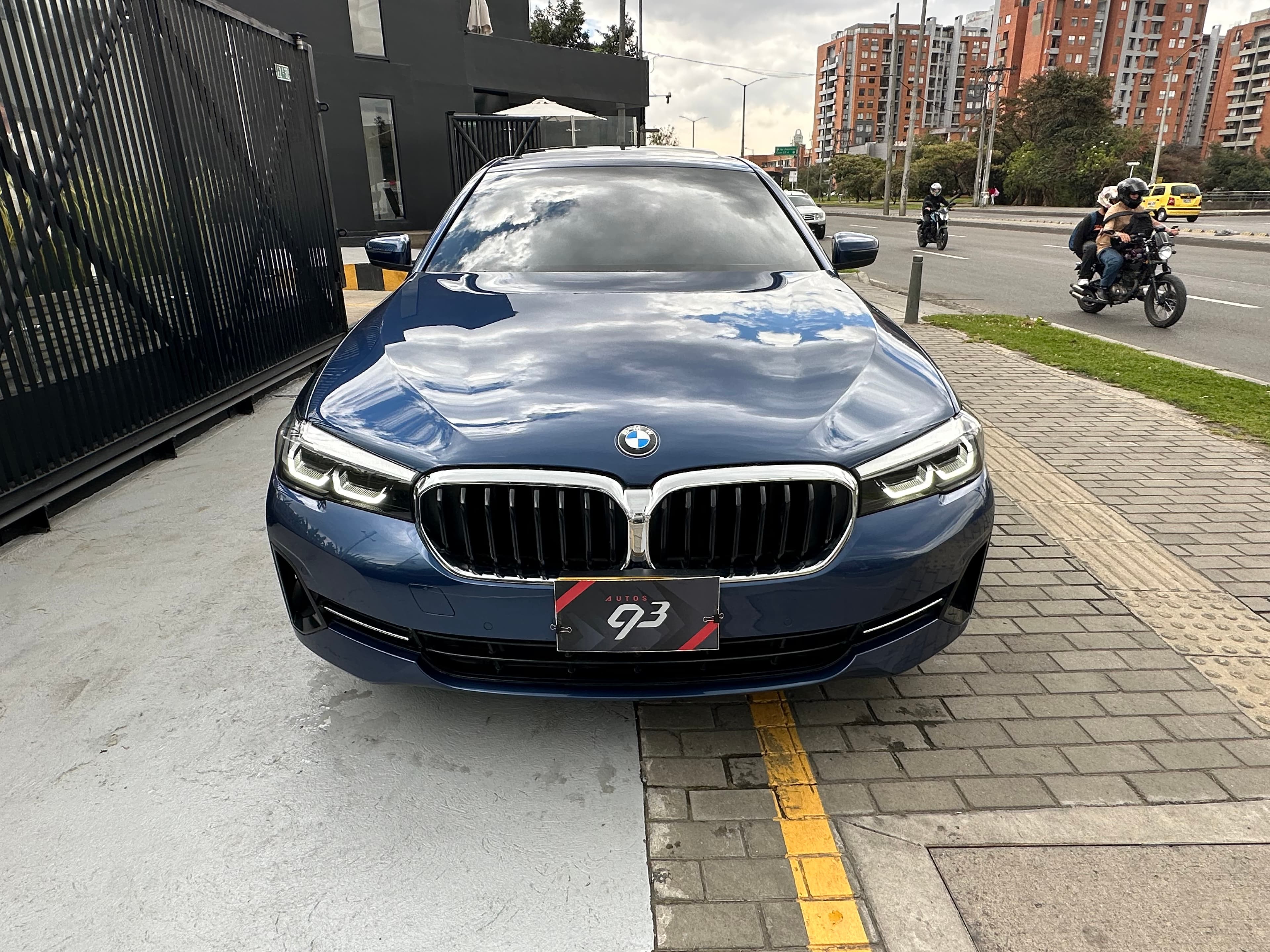 BMW 530I Modelo 2021 2