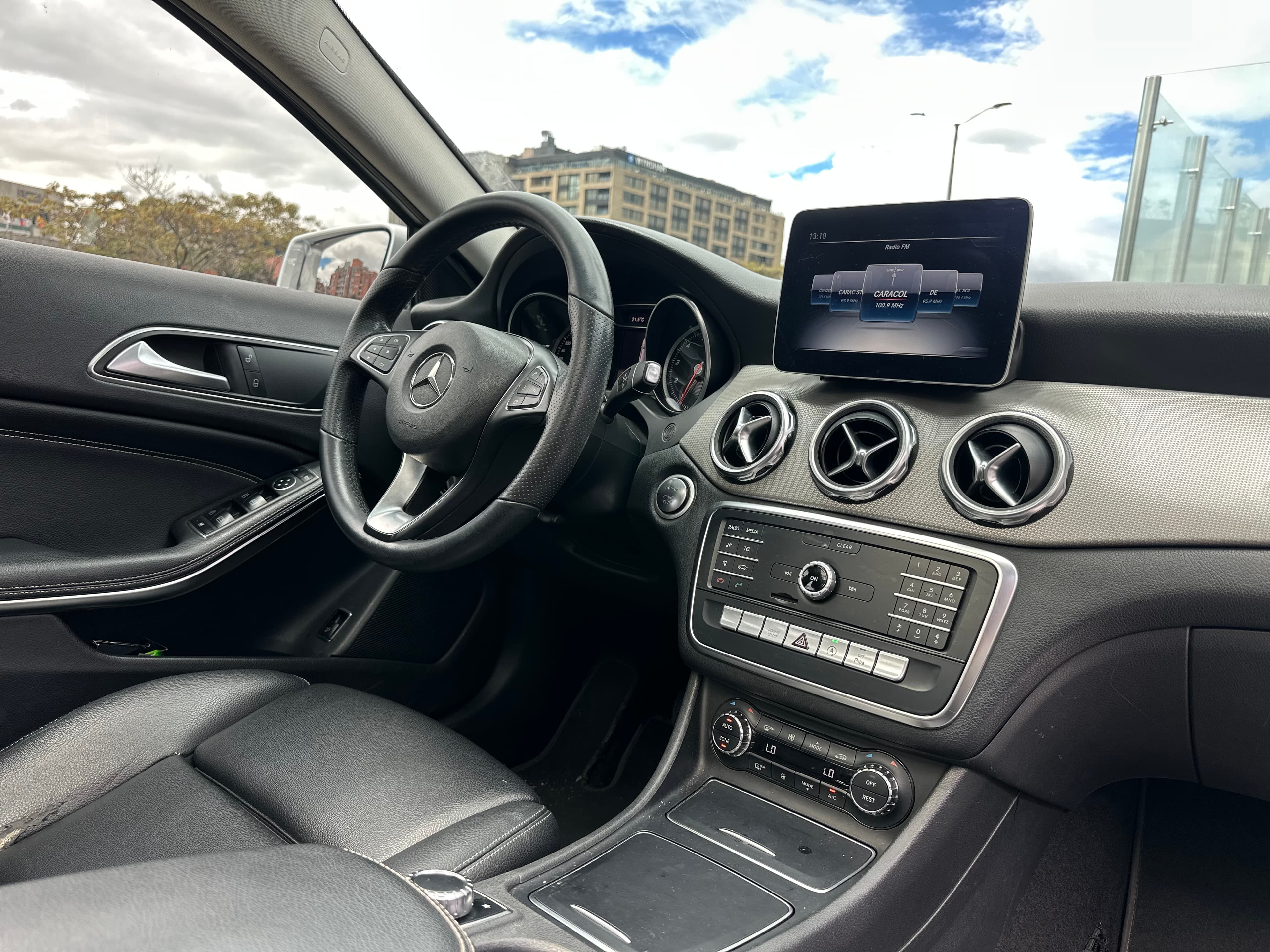 Mercedes Benz GLA200 Modelo 2020 23