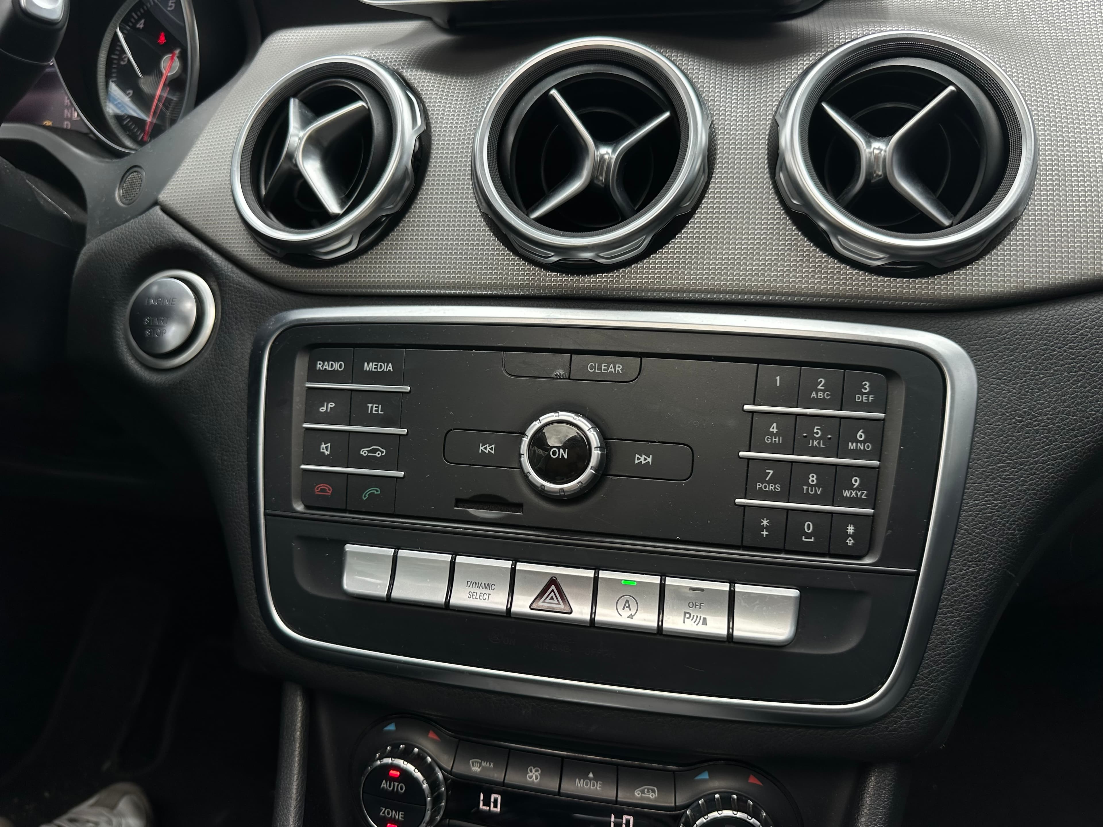 Mercedes Benz GLA200 Modelo 2020 16