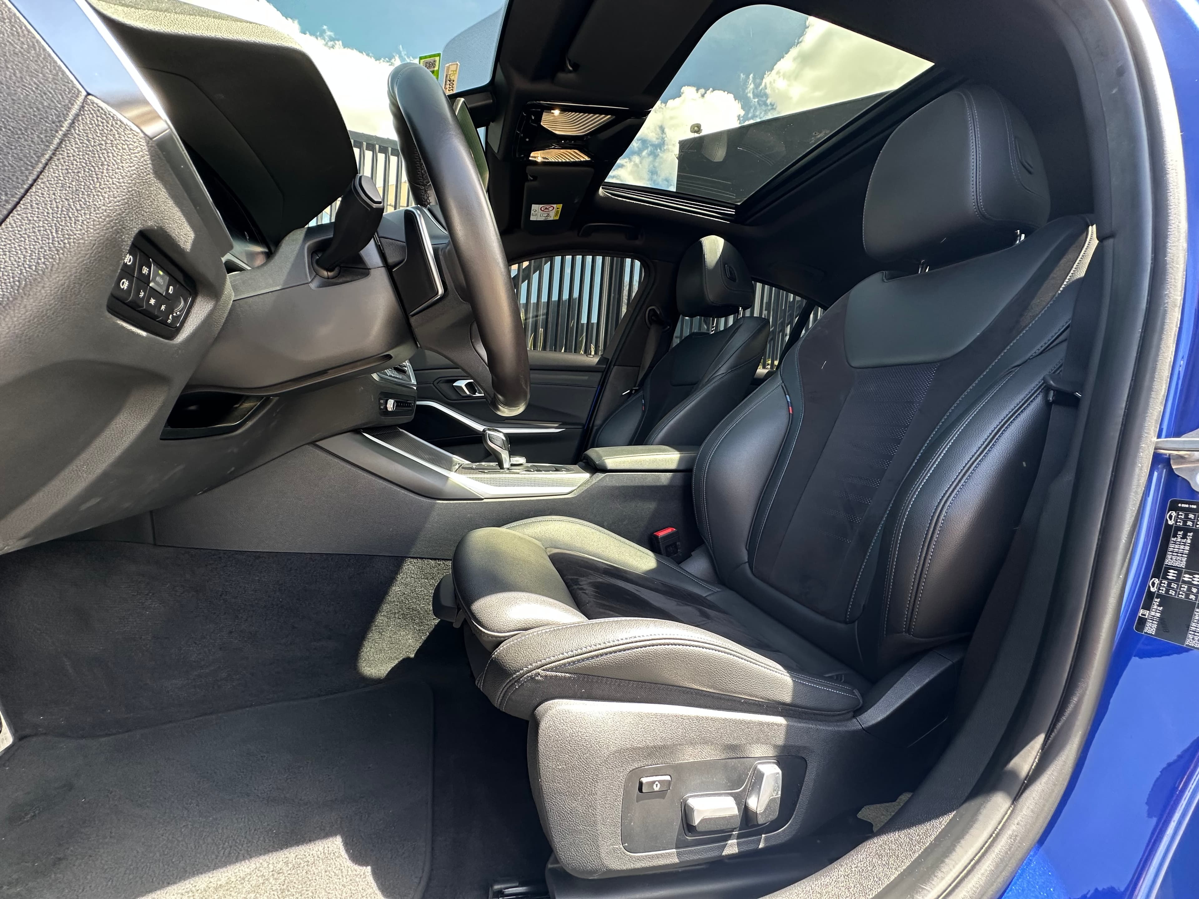 BMW 330I Modelo 2020 8