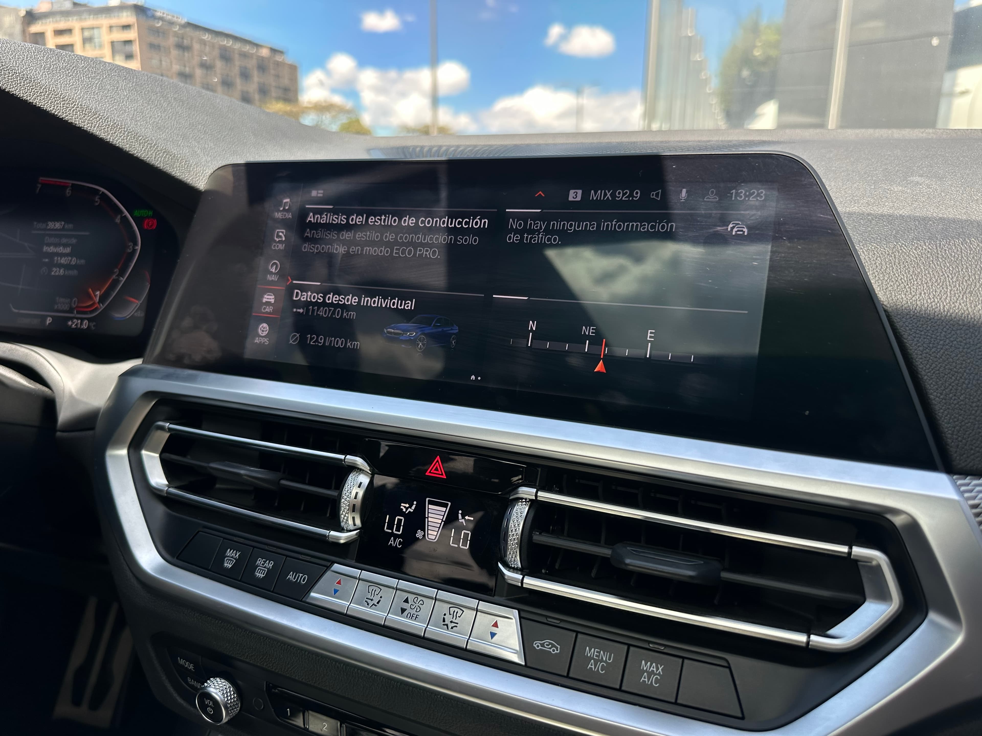 BMW 330I Modelo 2020 20