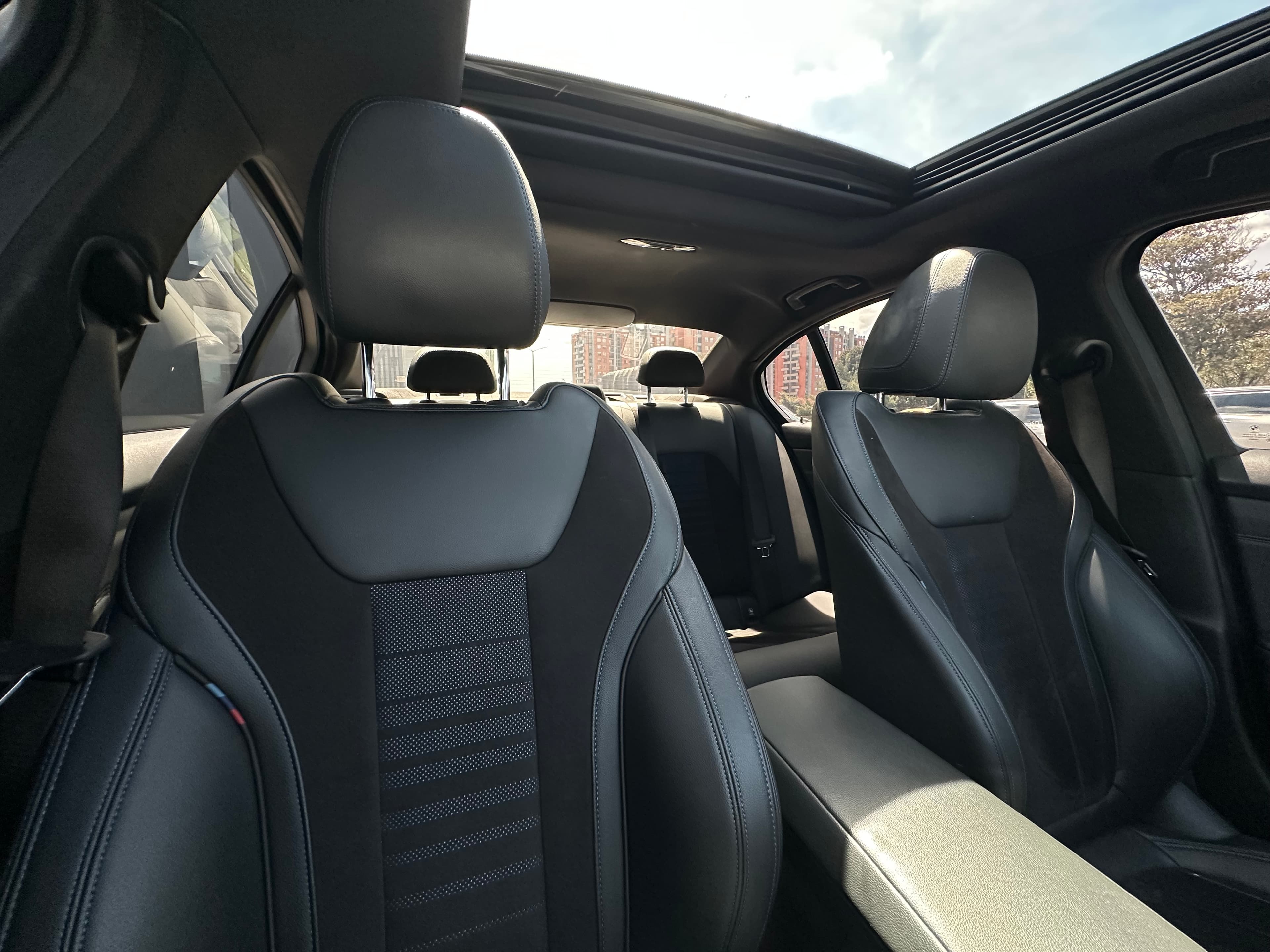BMW 330I Modelo 2020 22
