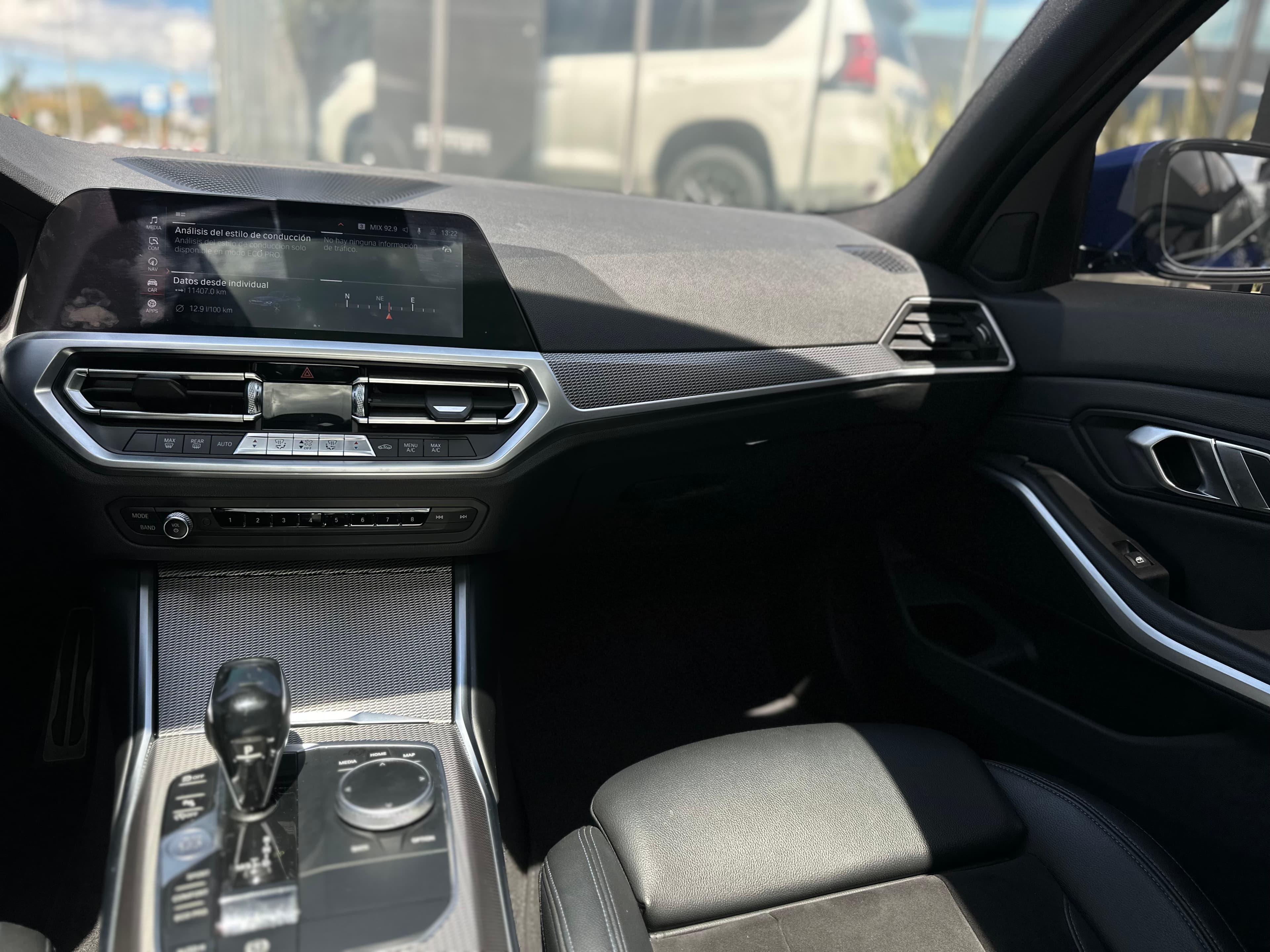 BMW 330I Modelo 2020 14
