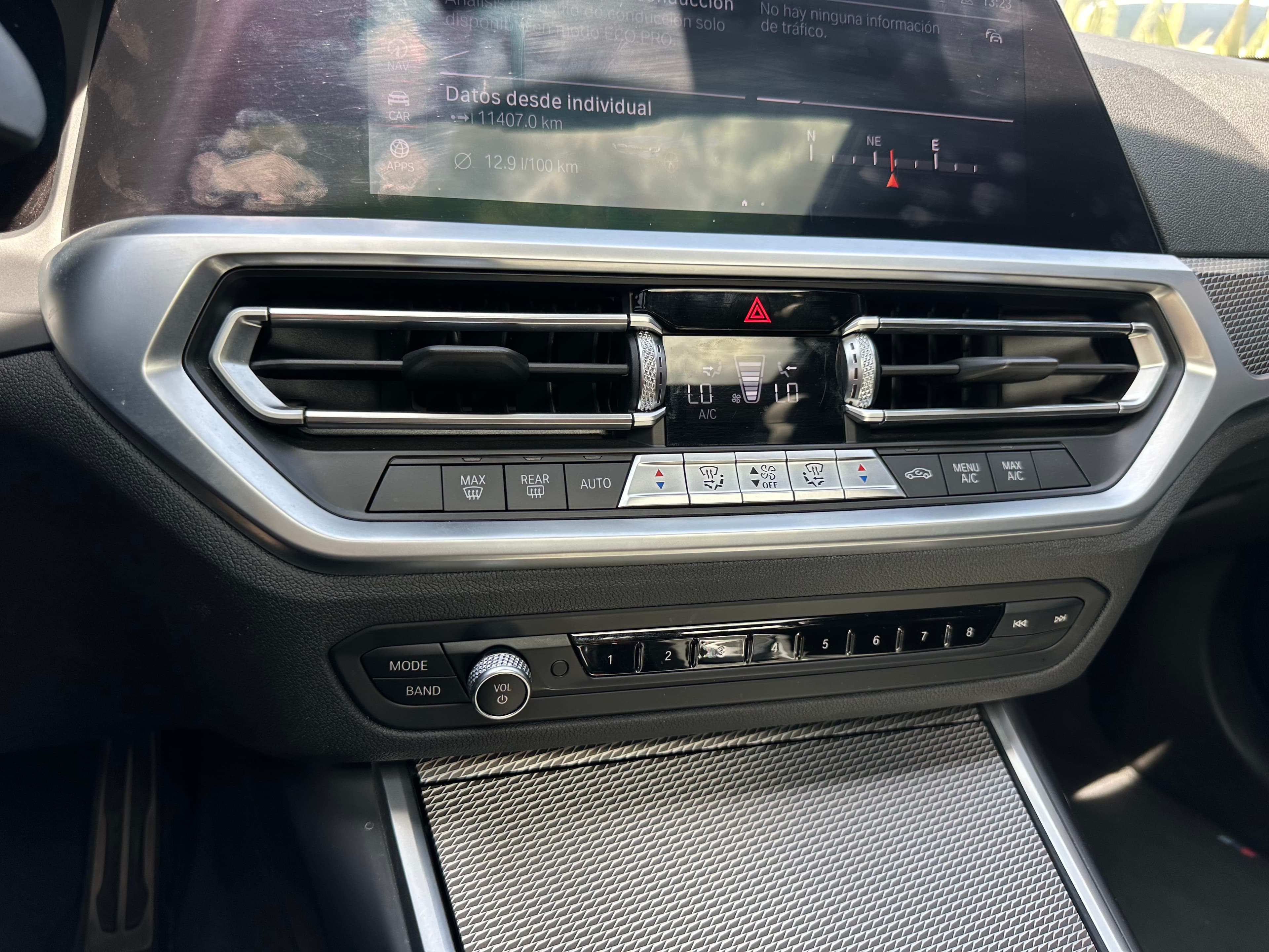 BMW 330I Modelo 2020 16