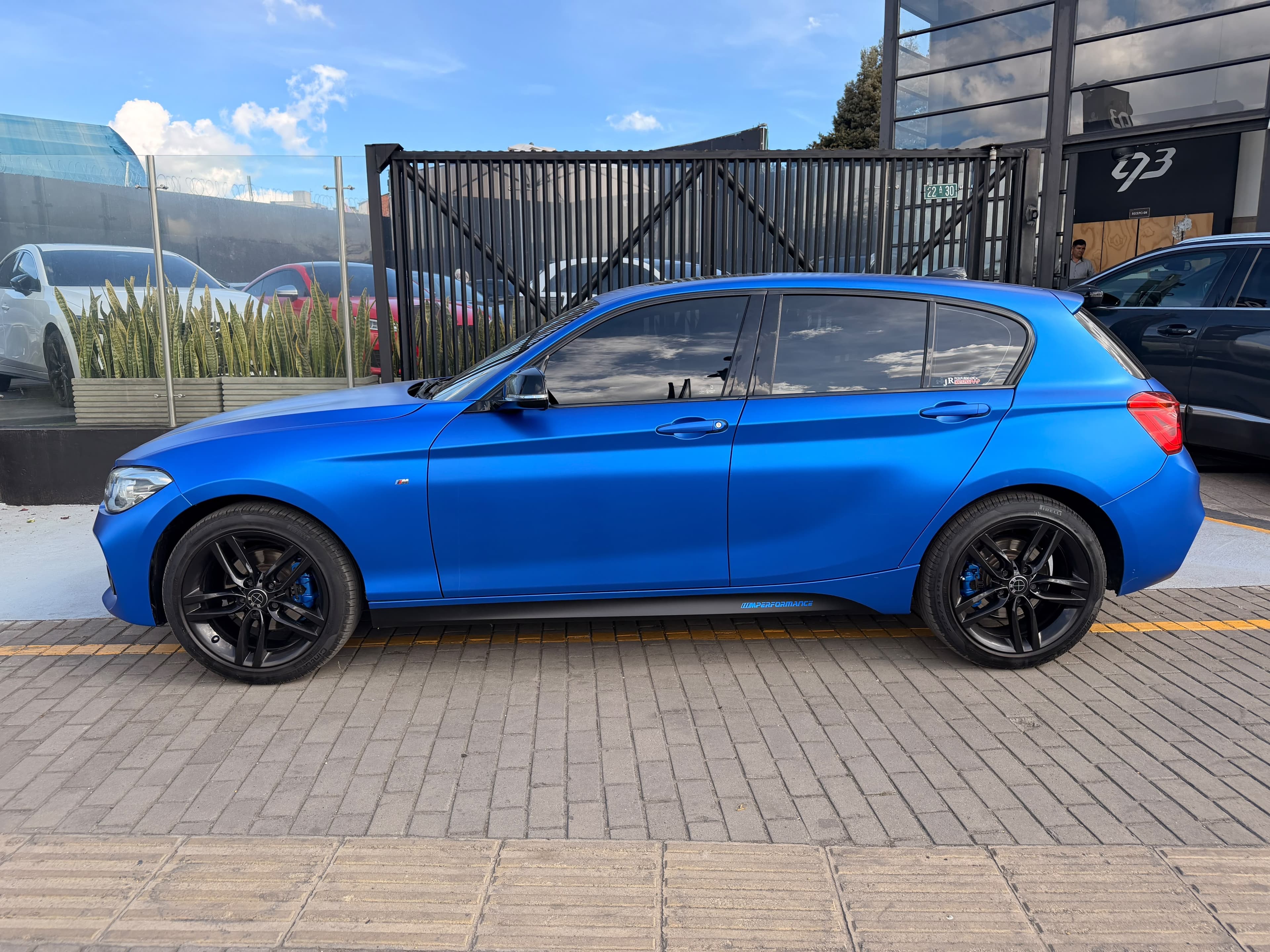 BMW 120I Wagon Modelo 2017 7