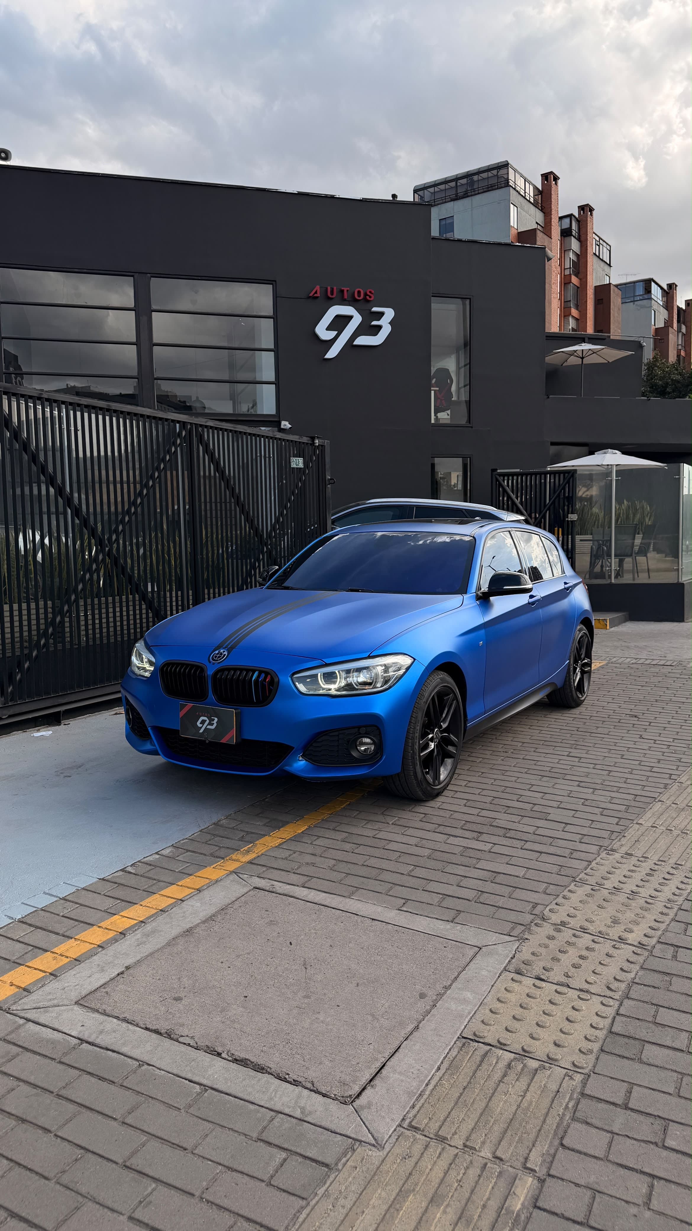 BMW 120I Wagon Modelo 2017 24