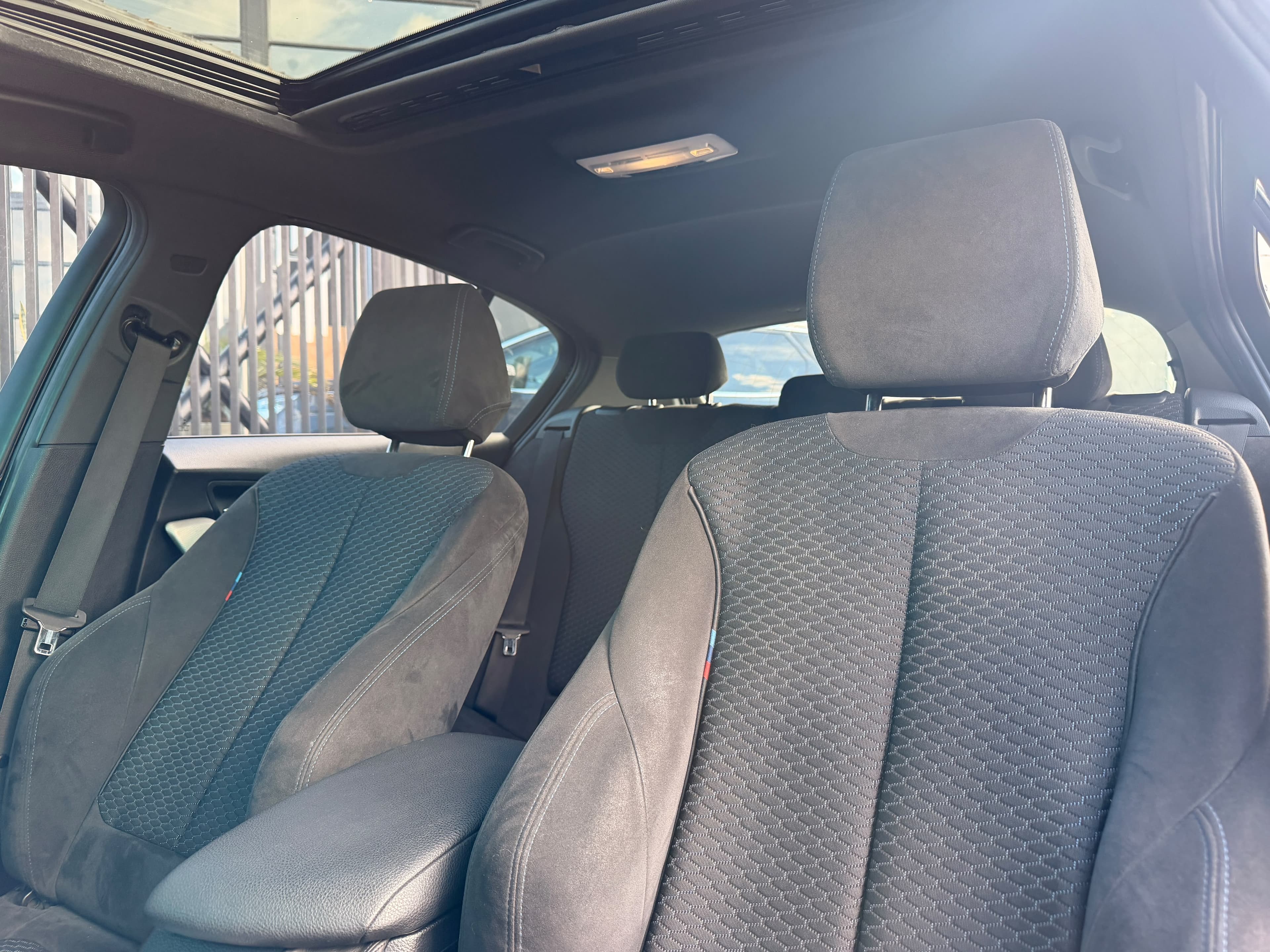 BMW 120I Wagon Modelo 2017 12