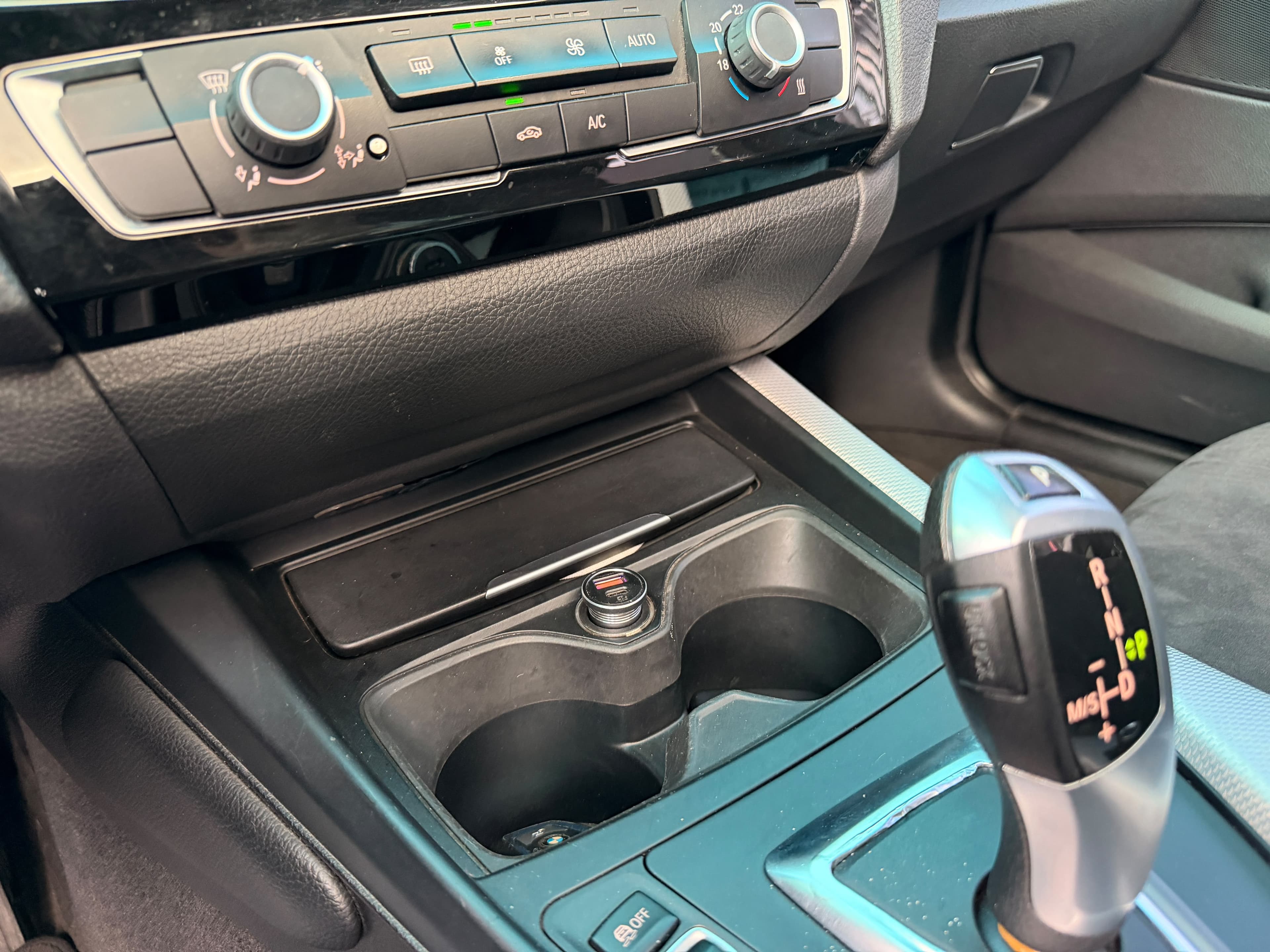 BMW 120I Wagon Modelo 2017 18