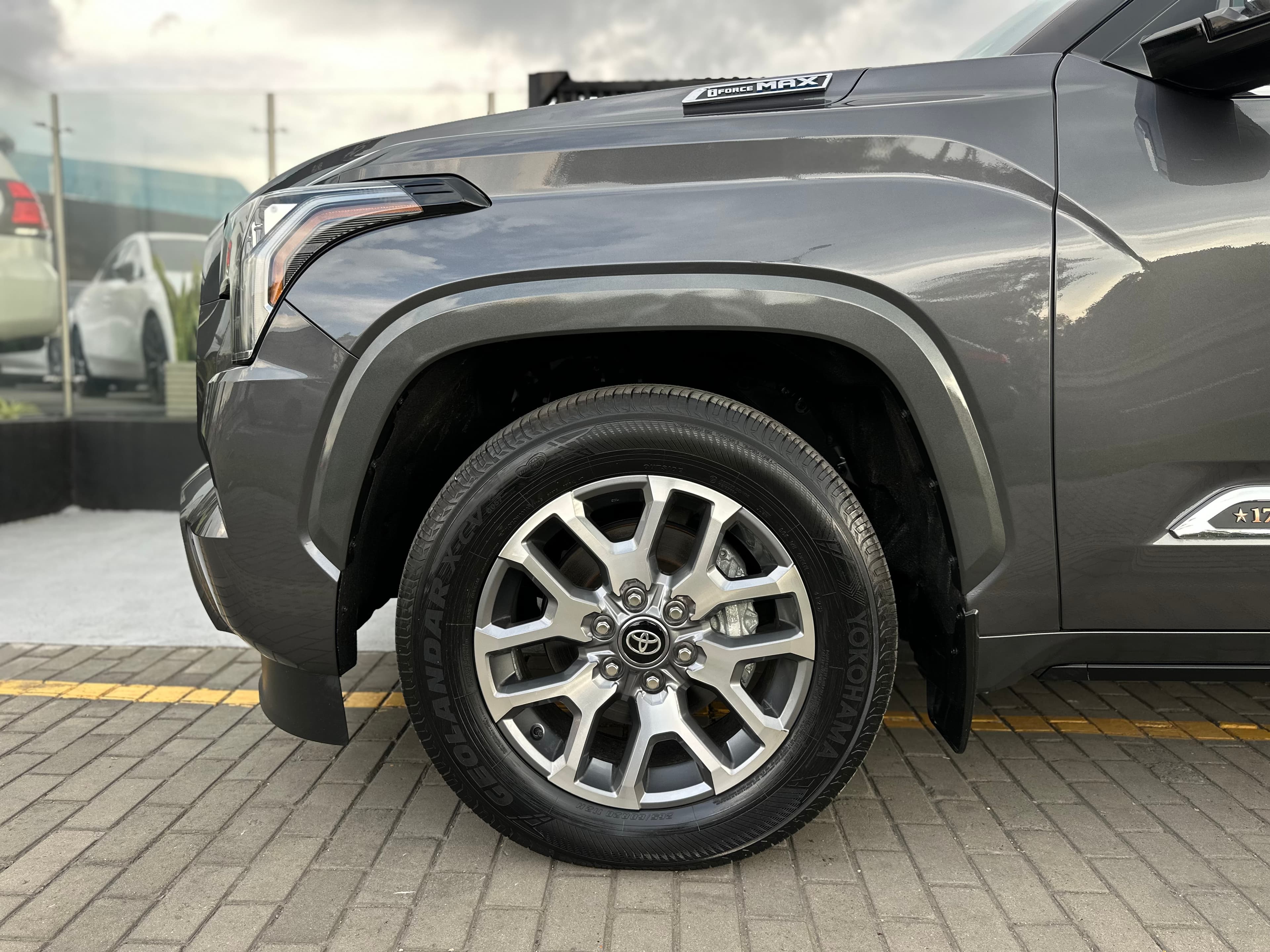 Toyota Sequoia 1794 Modelo 2026 32