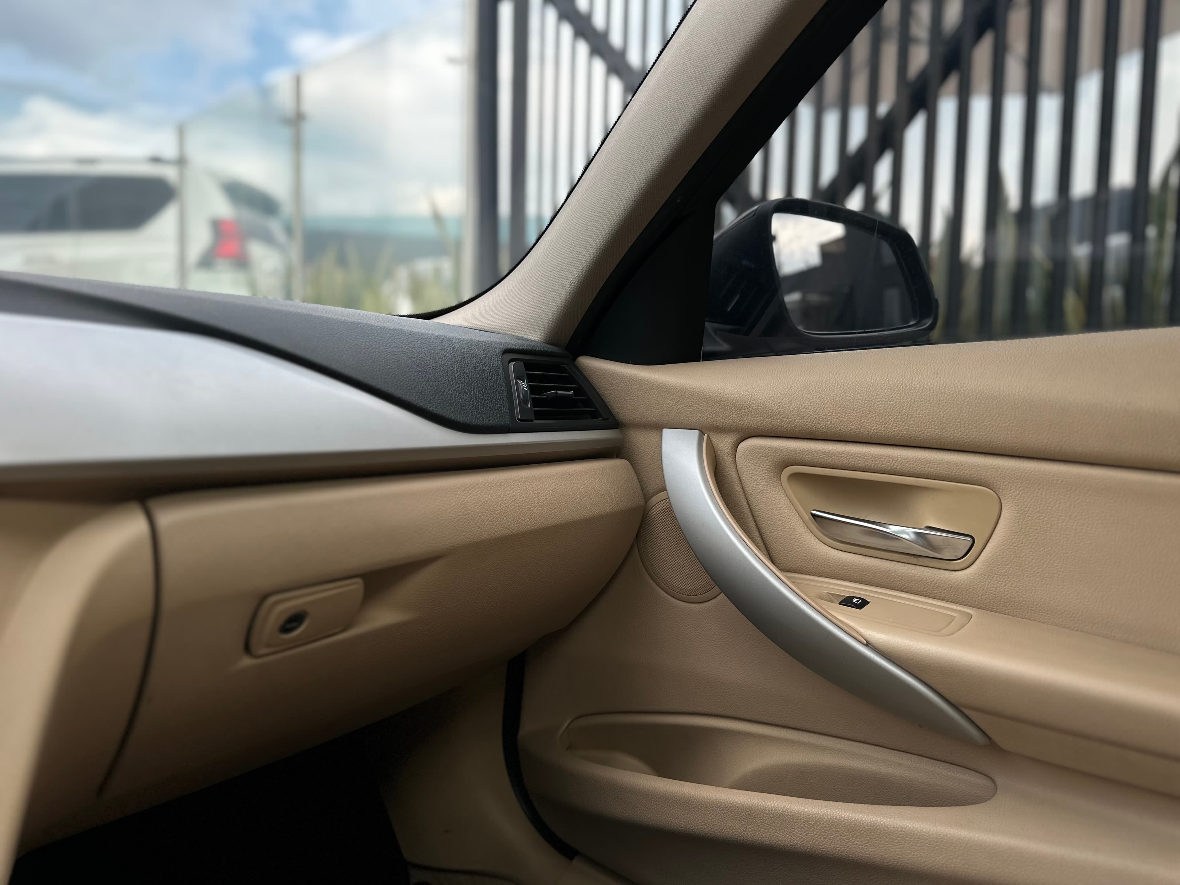 BMW 328I Sedan Modelo 2013 21
