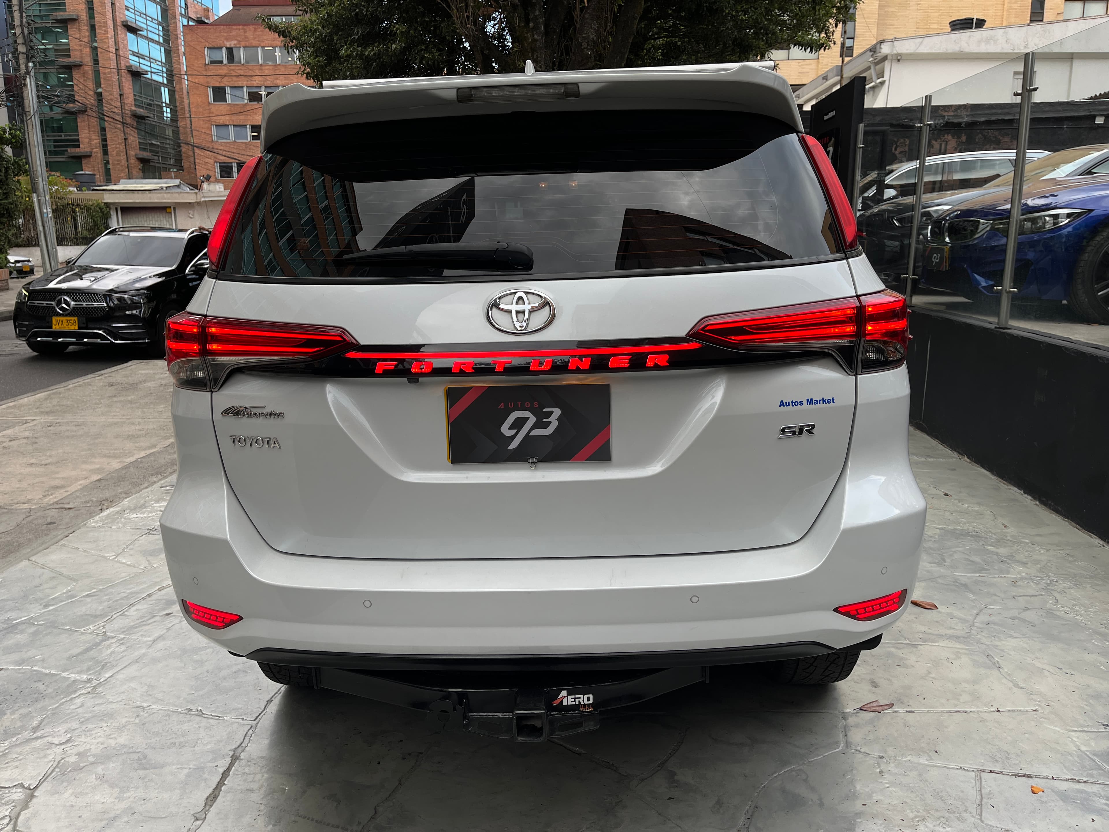 Toyota Fortuner SR Modelo 2023 4