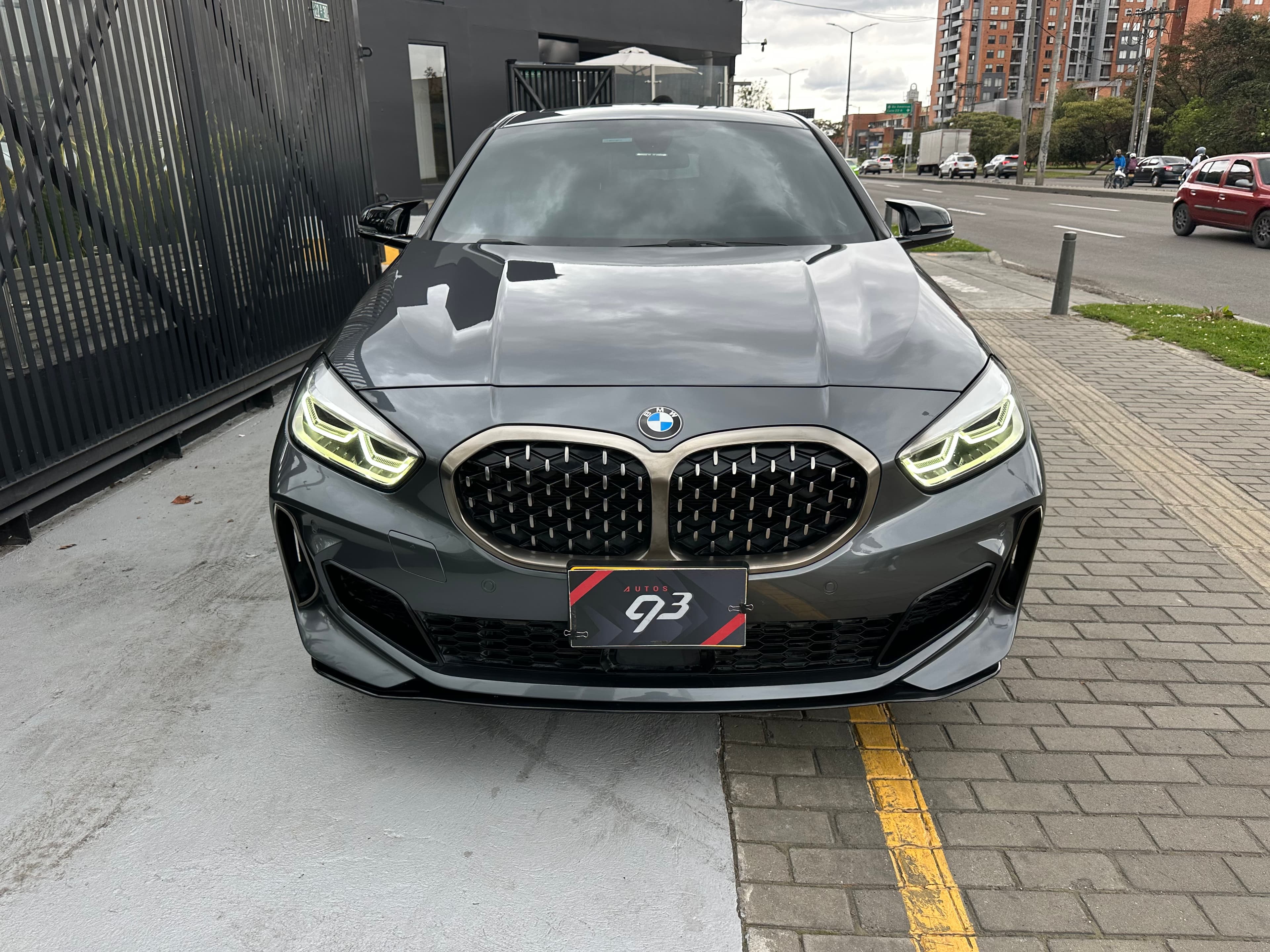 BMW M135I xDrive Modelo 2021 2