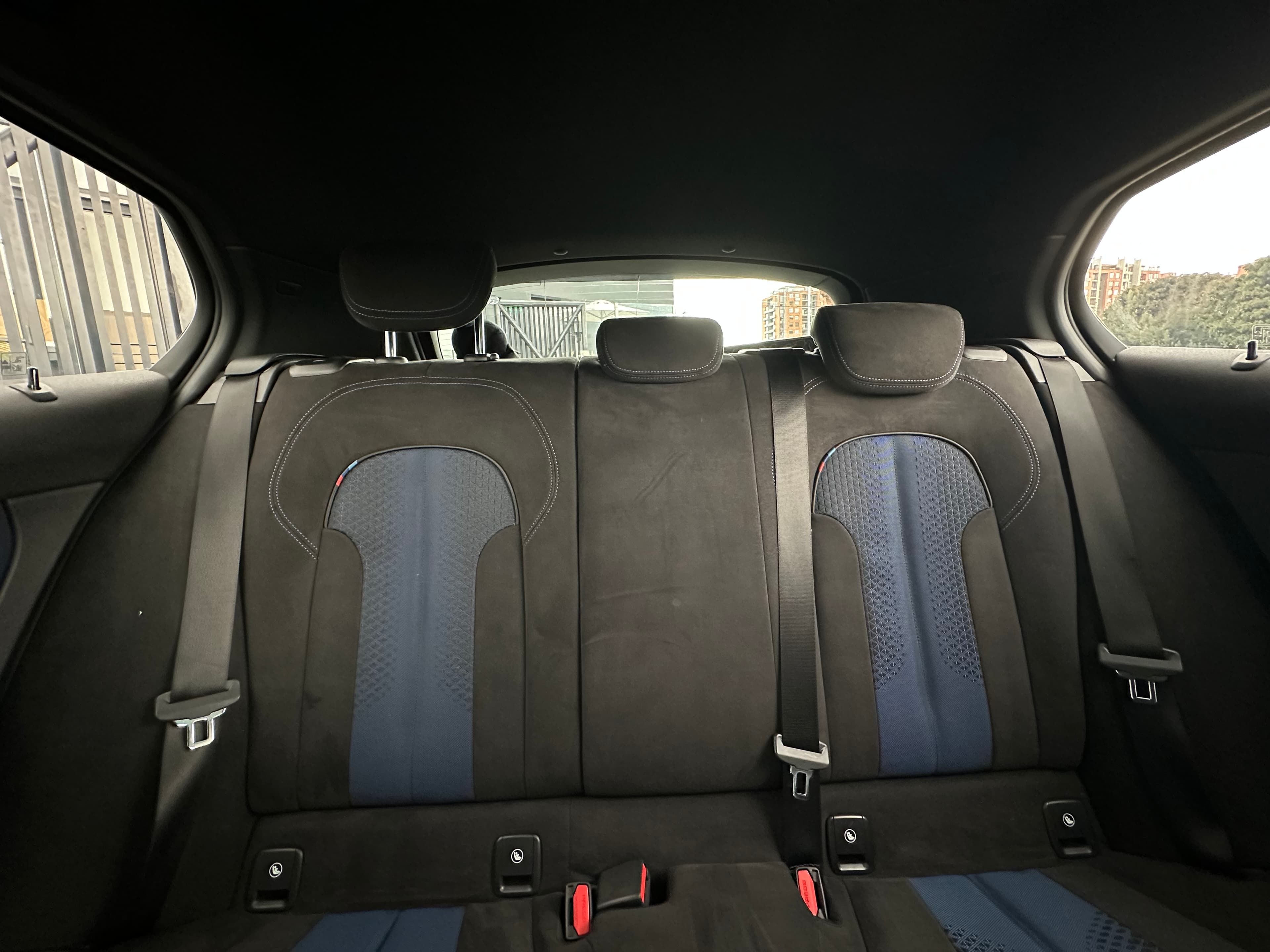 BMW M135I xDrive Modelo 2021 25