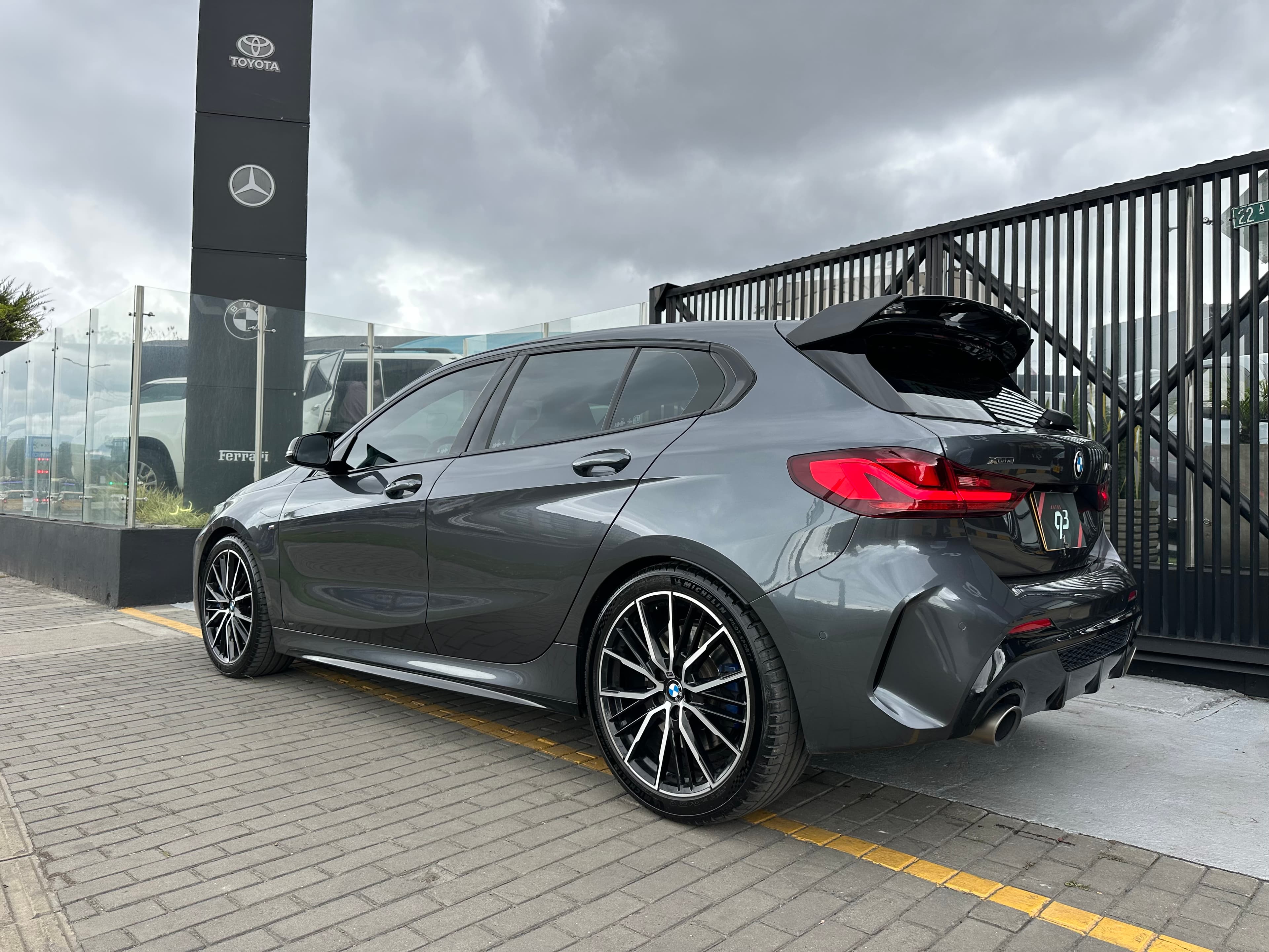 BMW M135I xDrive Modelo 2021 6