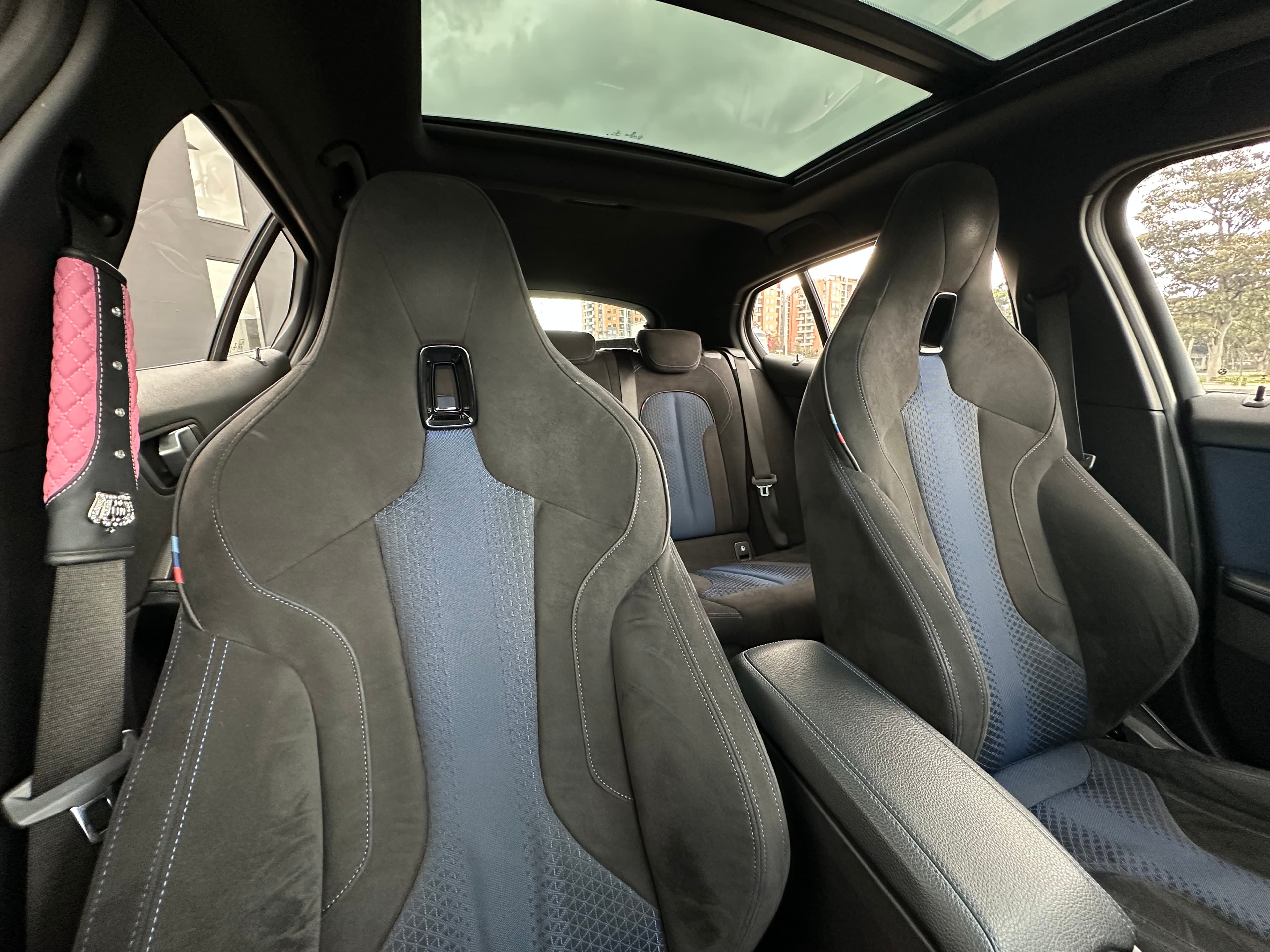 BMW M135I xDrive Modelo 2021 24