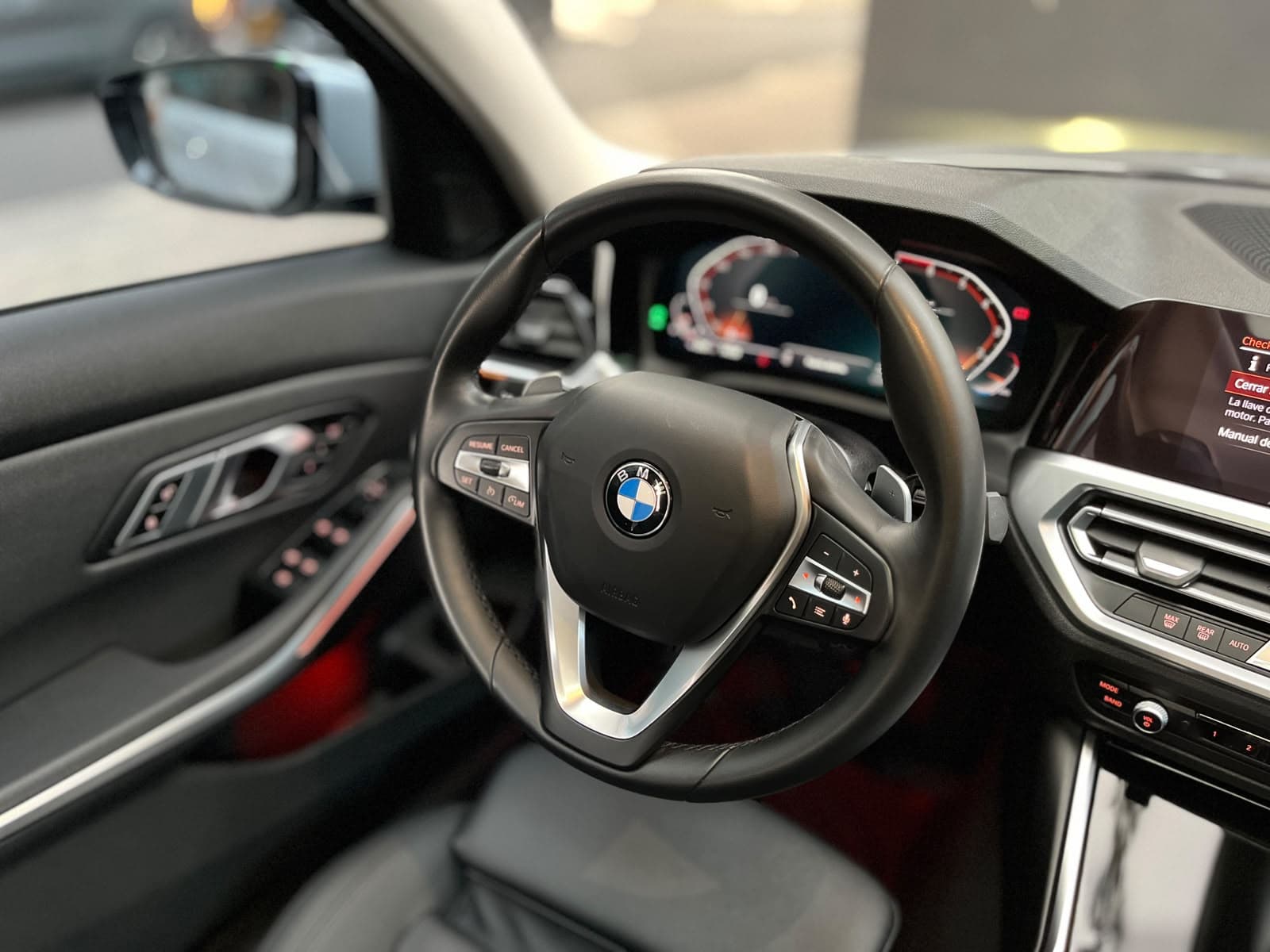 BMW 330I Modelo 2021 14