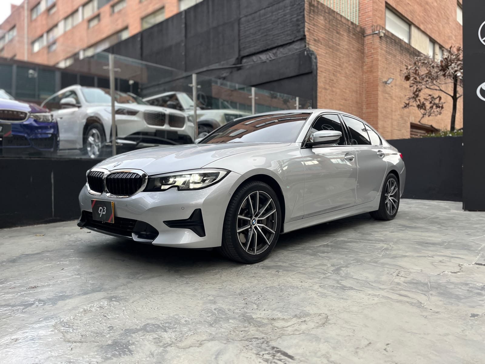 BMW 330I