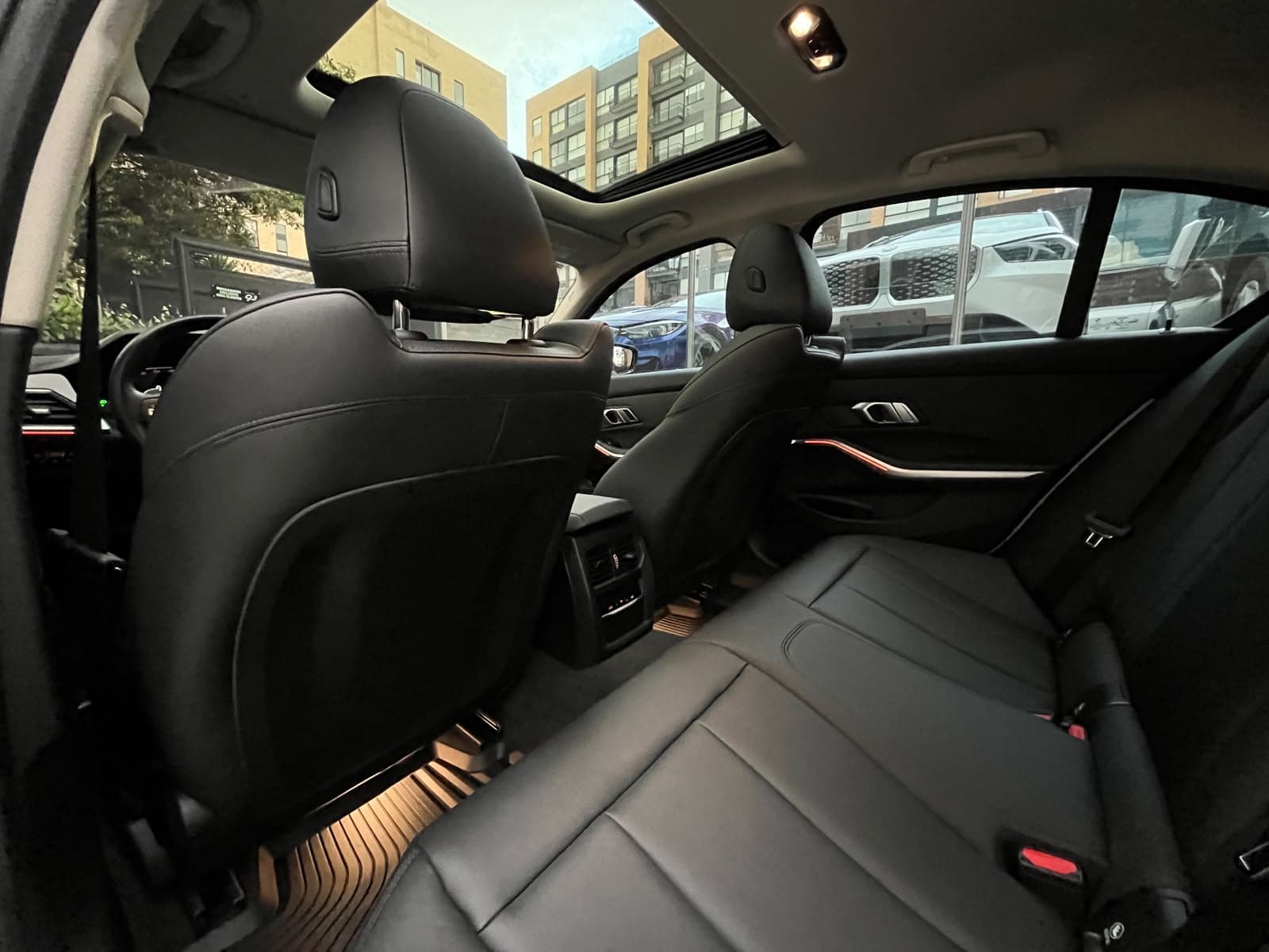 BMW 330I Modelo 2021 16