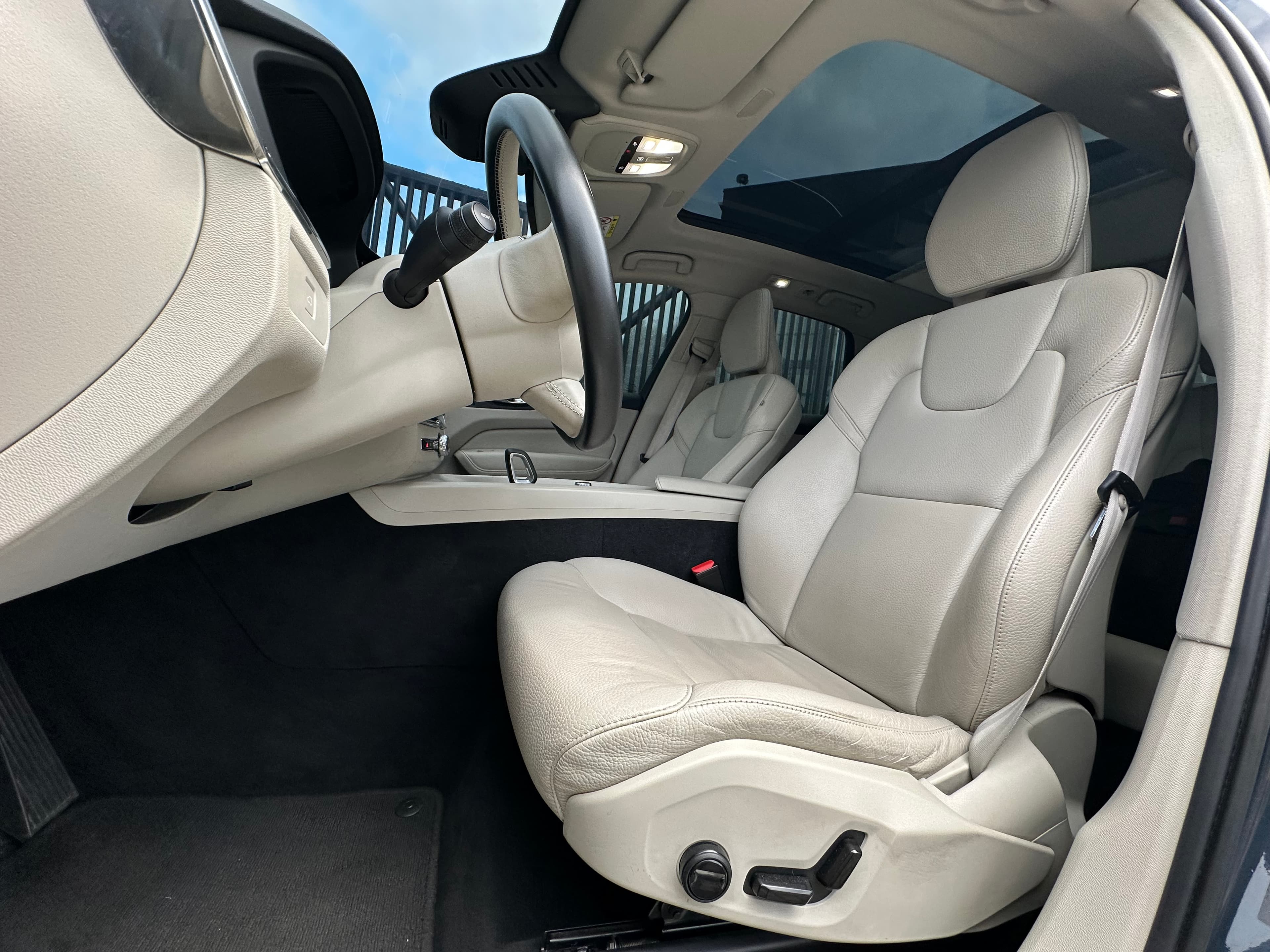 Volvo XC60 B5 Modelo 2023 8