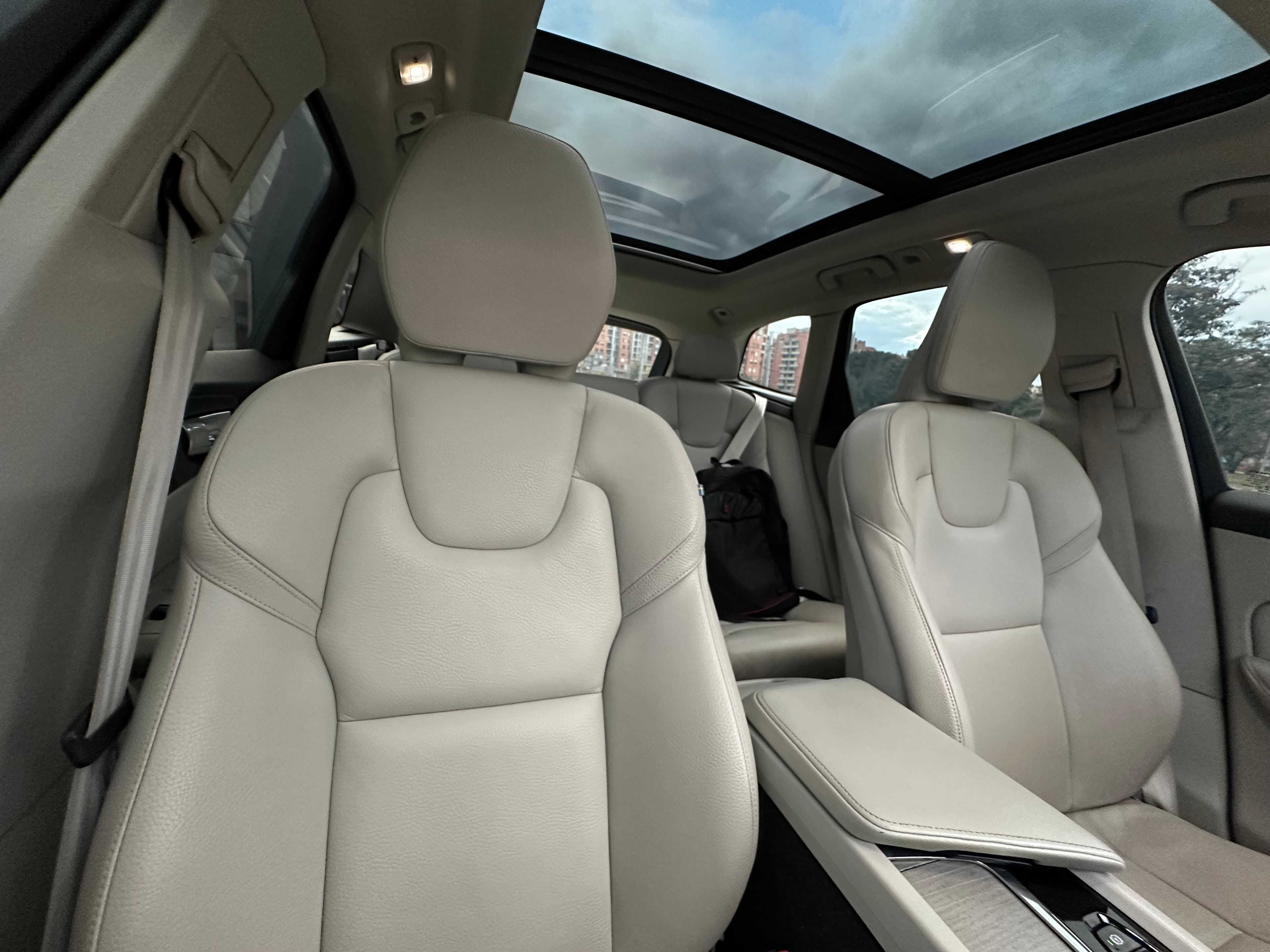Volvo XC60 B5 Modelo 2023 21