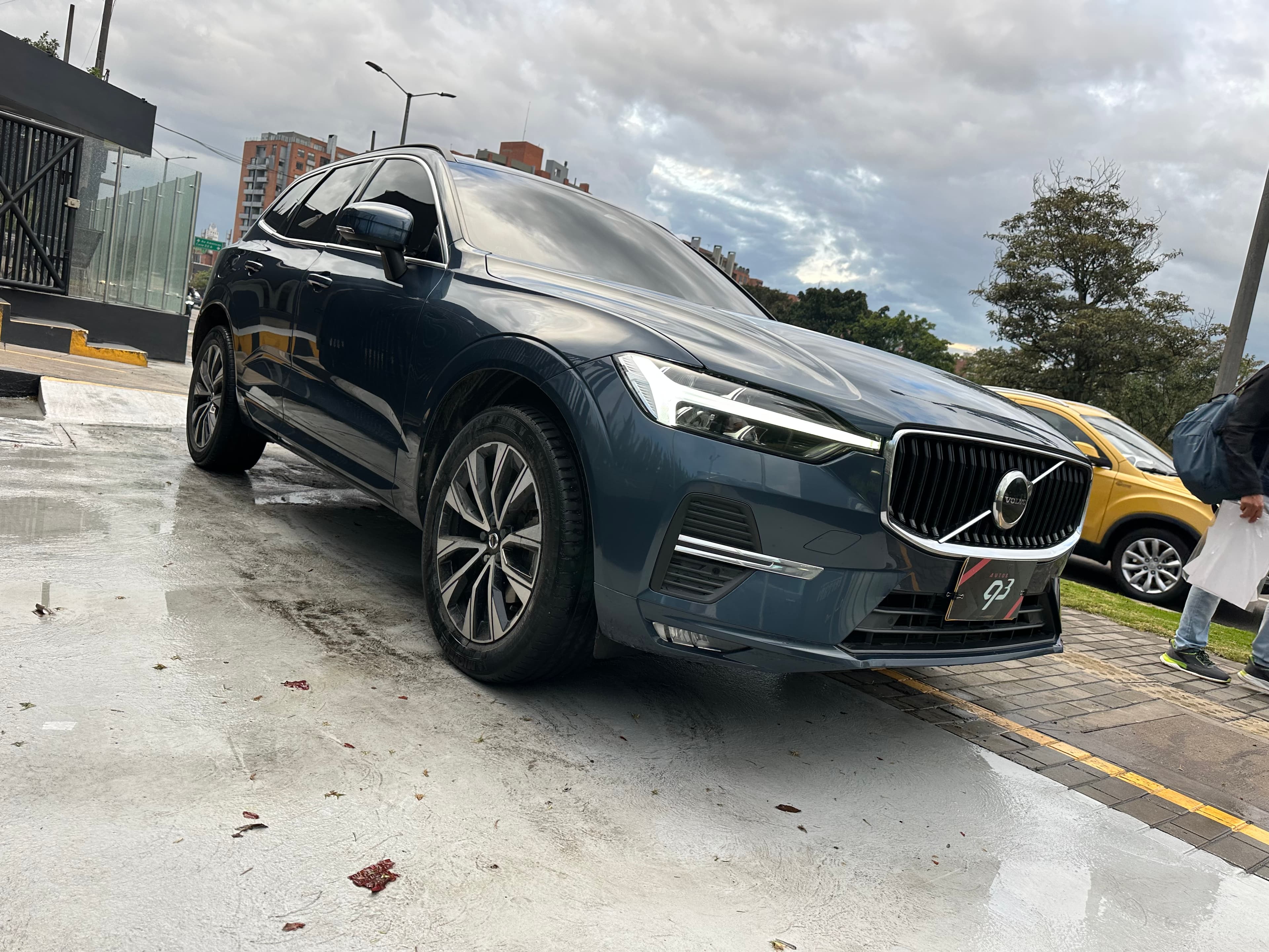 Volvo XC60 B5 Modelo 2023 3