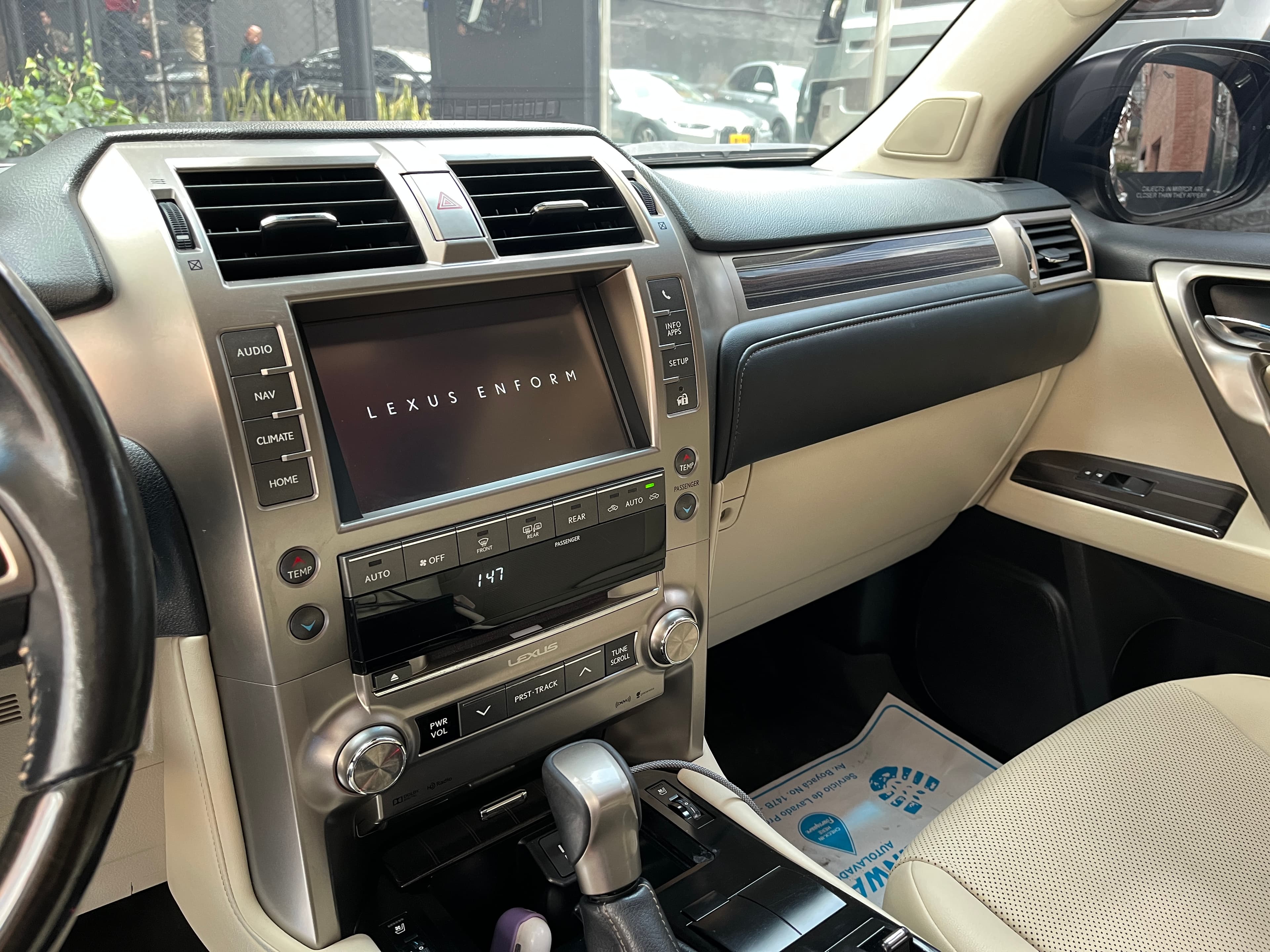 Lexus GX460 Modelo 2020 11