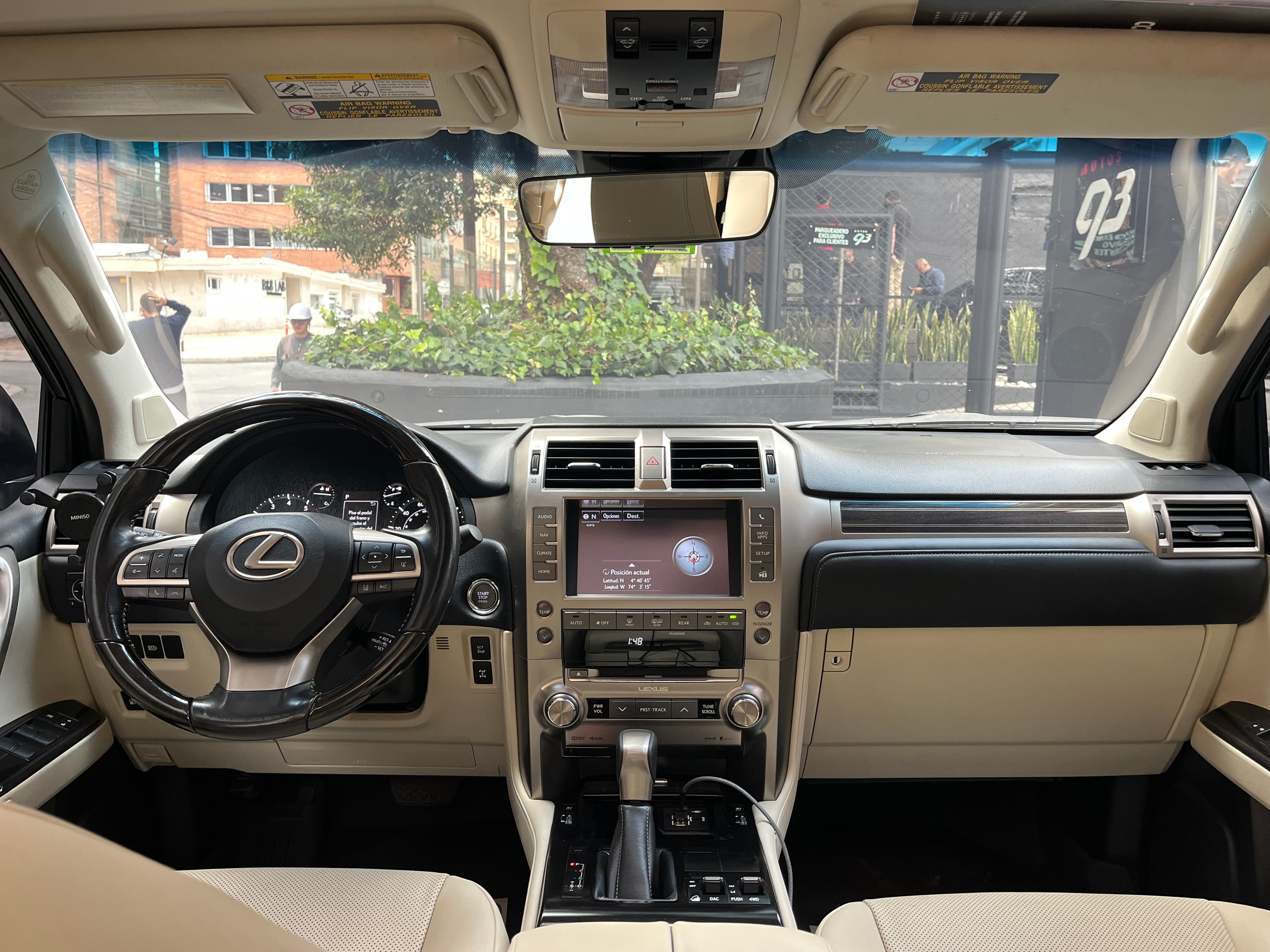 Lexus GX460 Modelo 2020 13