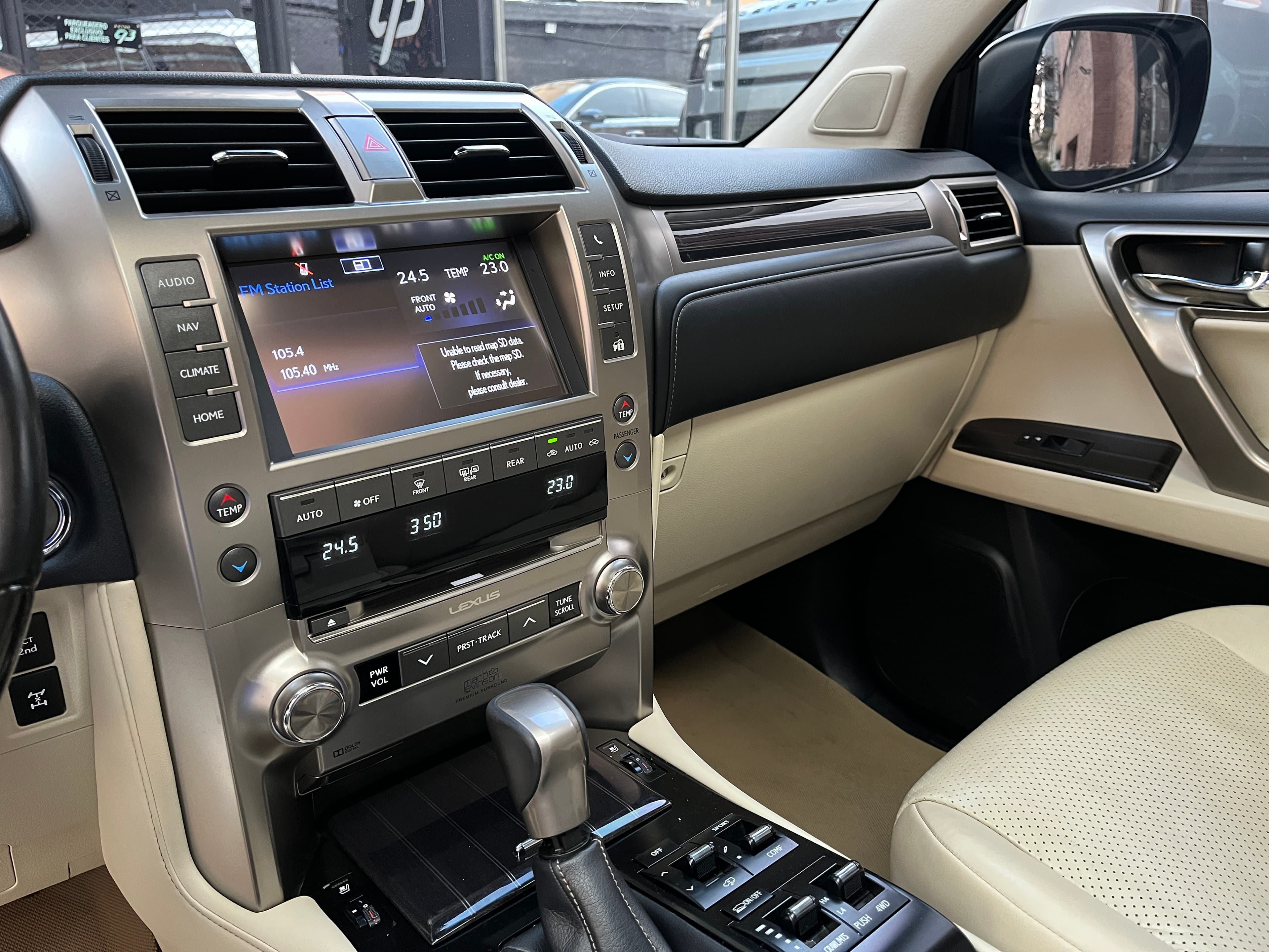 Lexus GX460 Modelo 2021 11