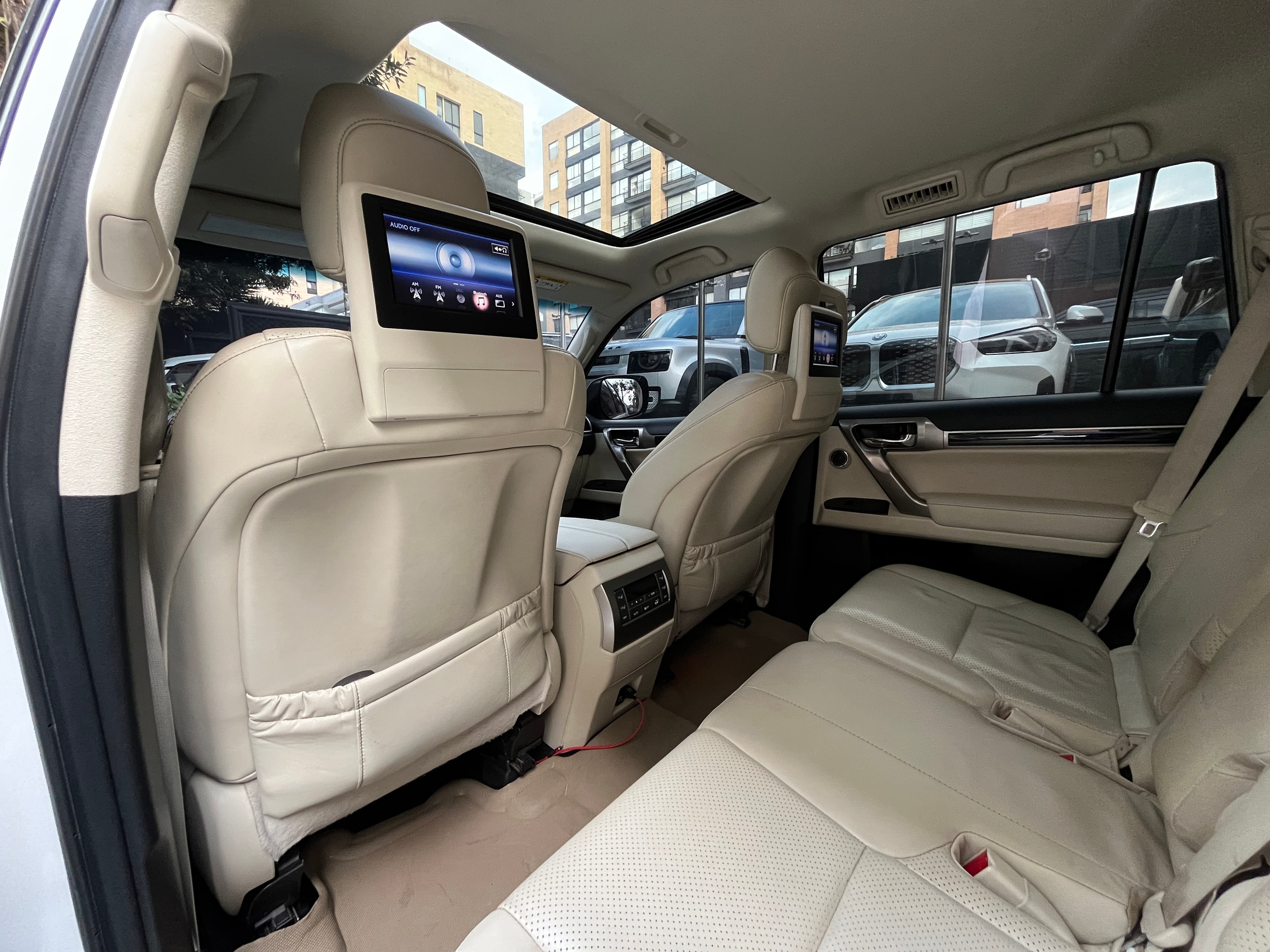 Lexus GX460 Modelo 2021 16