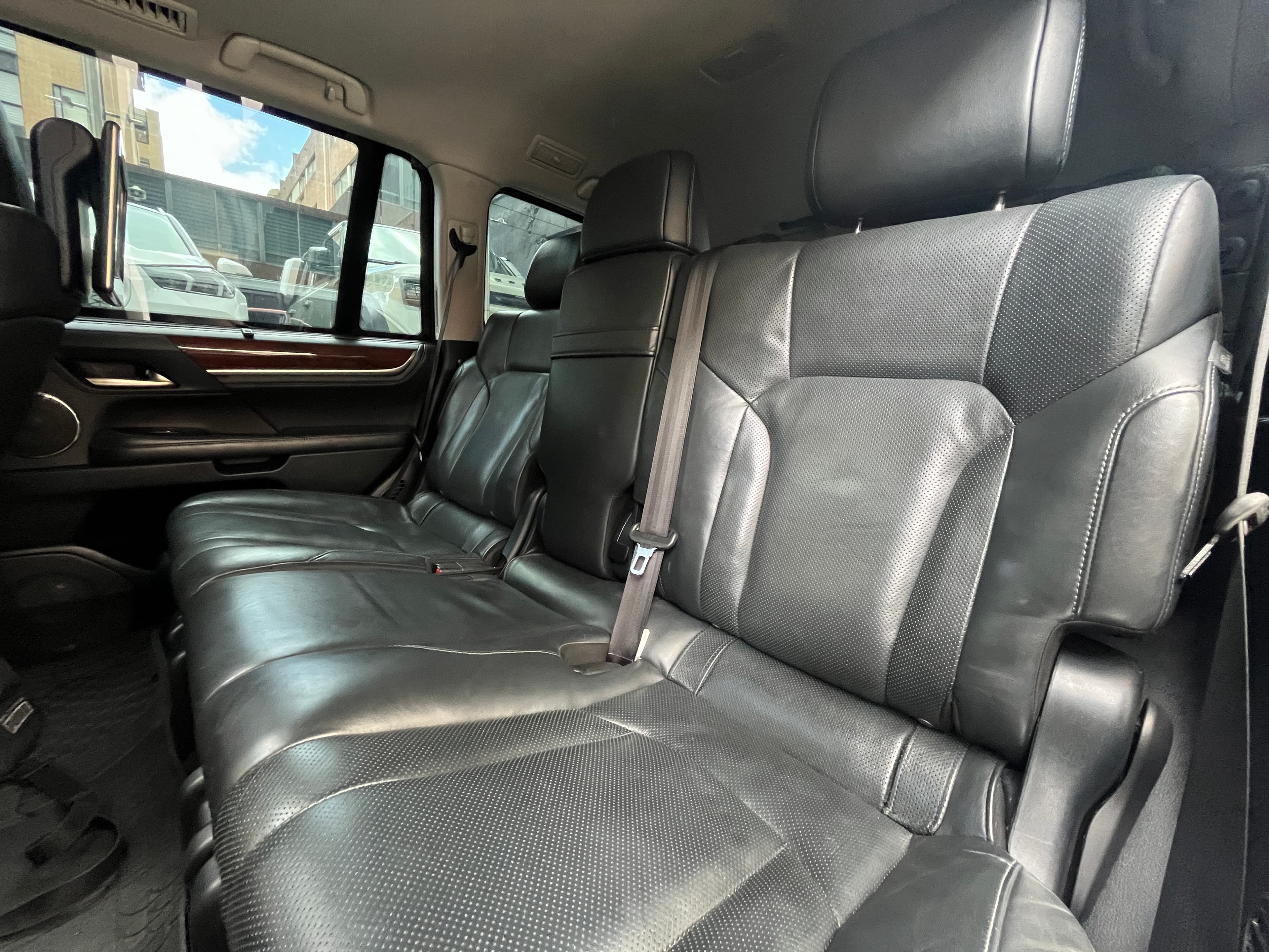 Lexus LX570 BLINDADA Modelo 2016 18